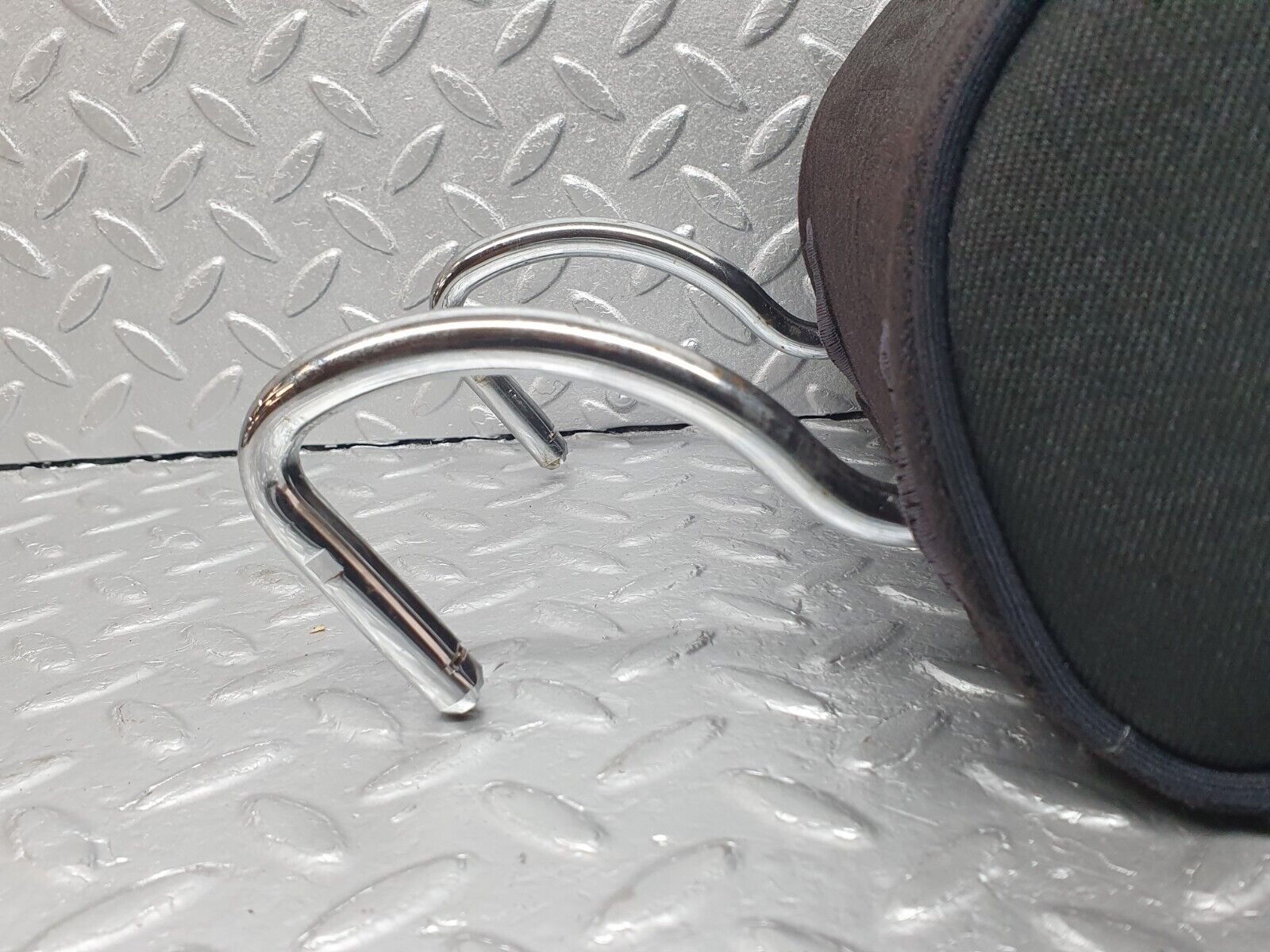 41828 Mercedes-Benz W202 C200 Rear Left Headrest