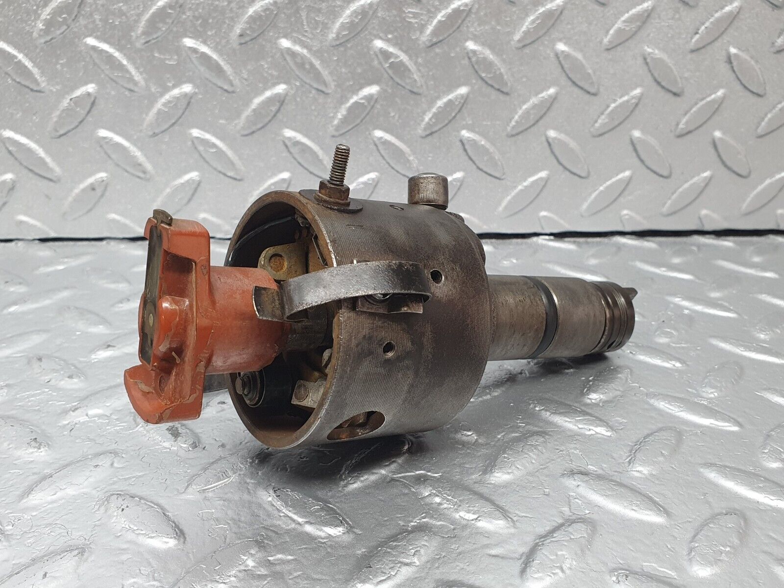 43380 Mercedes-Benz W108 280SE Ignition Distributor Bosch 0231116051 1235522051