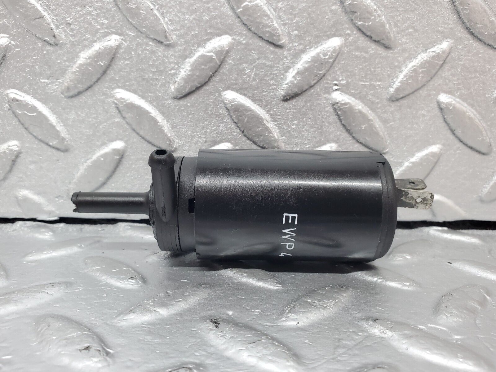 44347 Mercedes-Benz W123 280E Windscreen Washer Pump