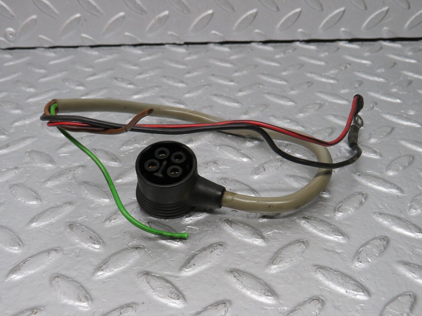 39151 Mercedes-Benz R107 500SL Ignition Control Unit Cable Wire 9961815