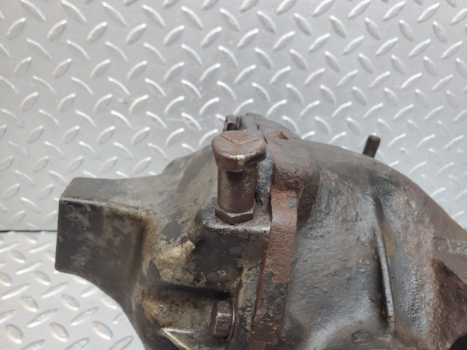 44447 Mercedes-Benz W123 280E Rear Differential Ratio 3.58 1233510101