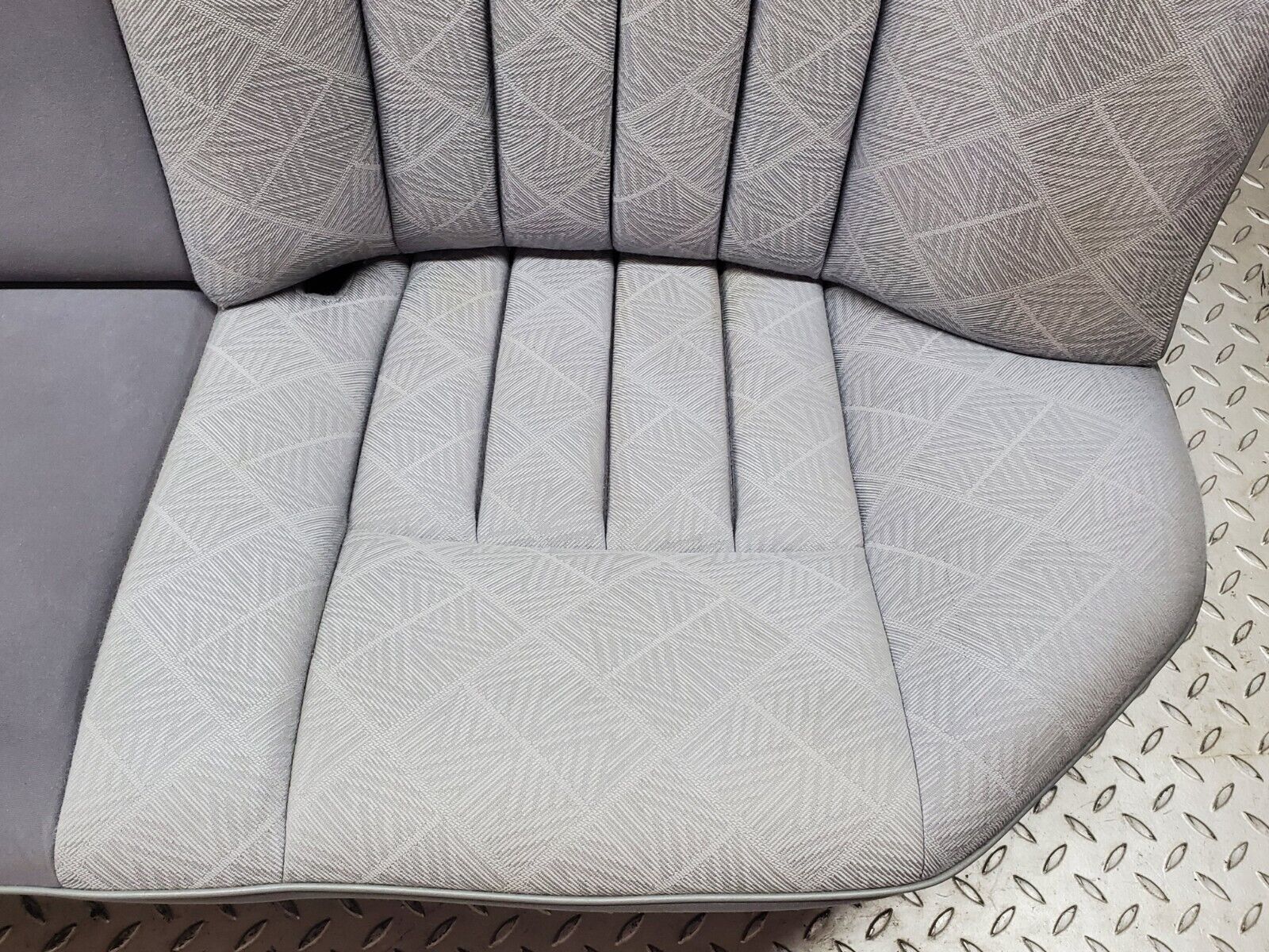 44738 Mercedes-Benz W124 220E Rear Seat 1249202216