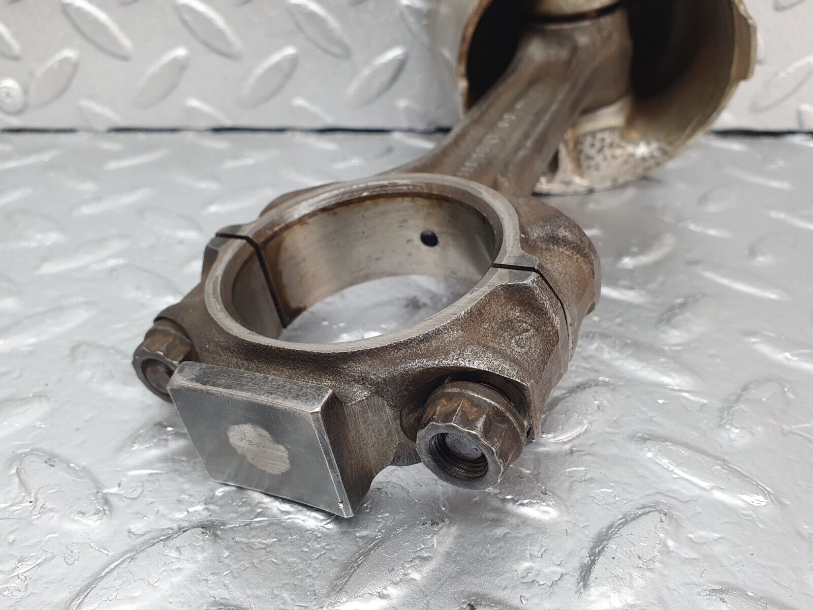 43776 Mercedes-Benz C126 380SEC Coupe Piston With Connecting Rod 88.010 11610