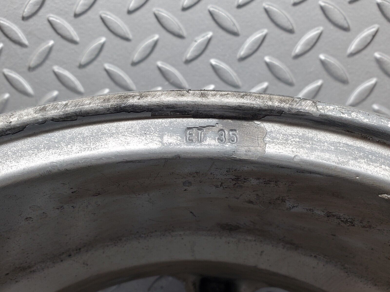 45331 Mercedes-Benz R129 Alloy Wheel 7Jx15H2 ET35 KBA42354