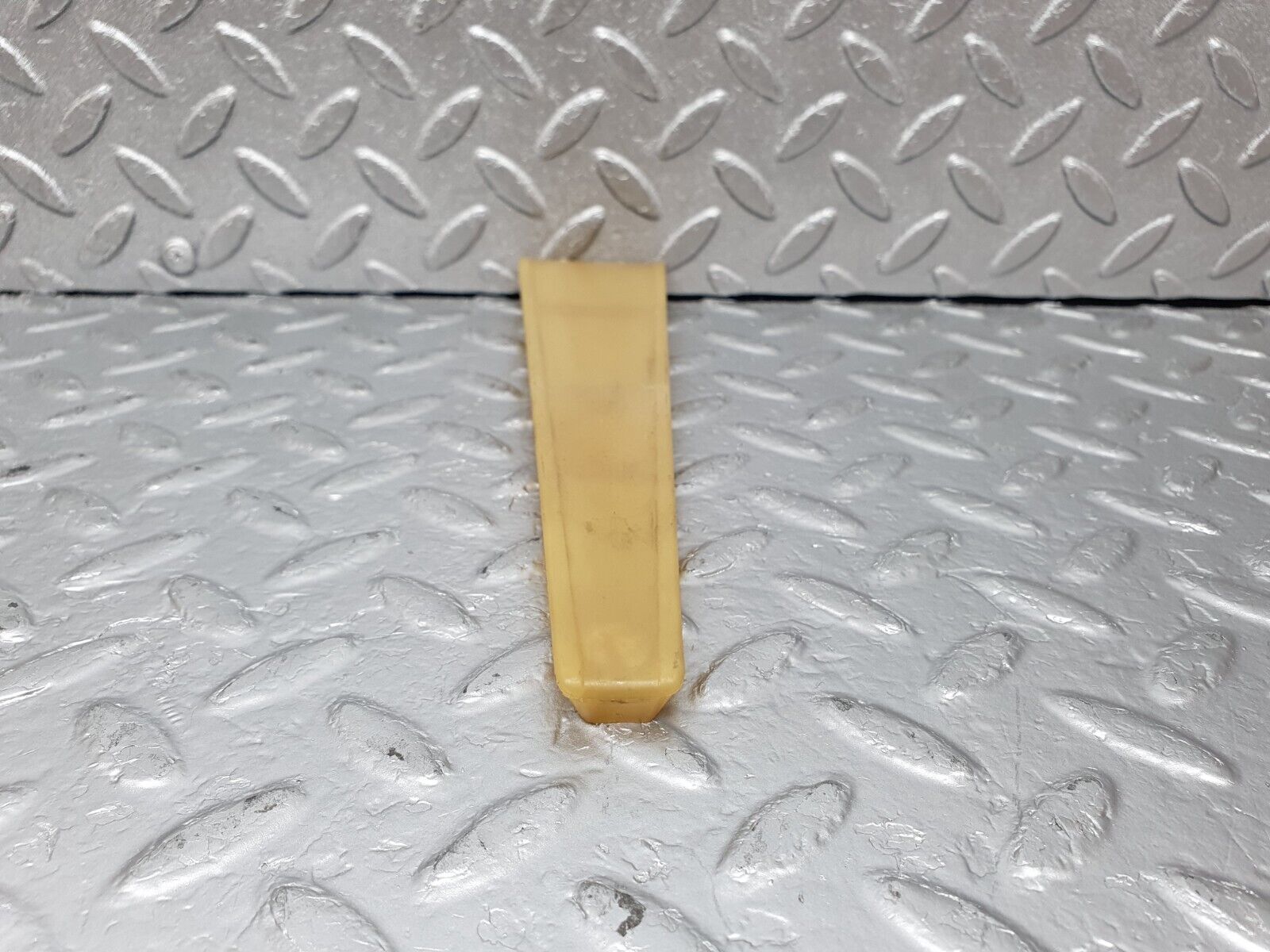 44237 Mercedes-Benz C107 350SLC Coupe Automatic Gearbox Support 722.001