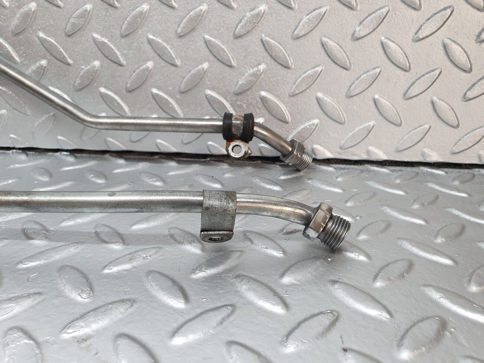 42616 Mercedes-Benz R129 320SL Coupe Automatic Gearbox Oil Hose Pipe