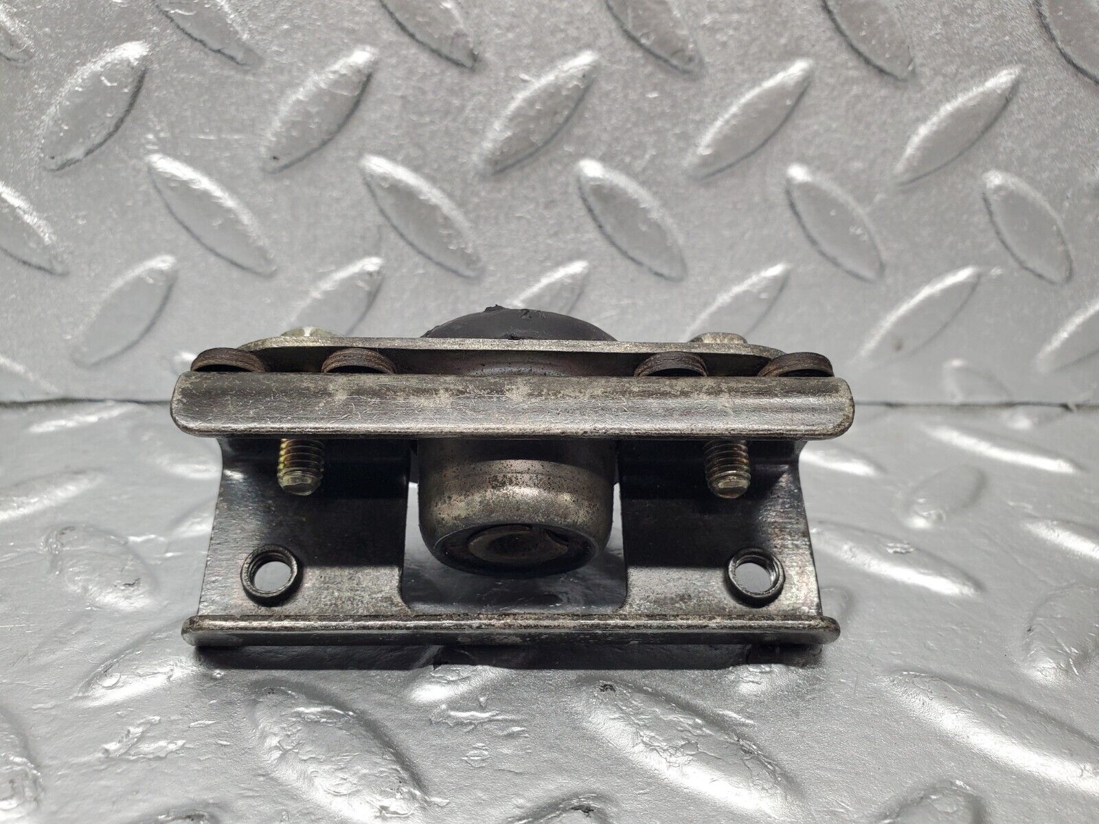 47010 Mercedes-Benz R129 320SL Coupe Roof Lock Latch 1296300320