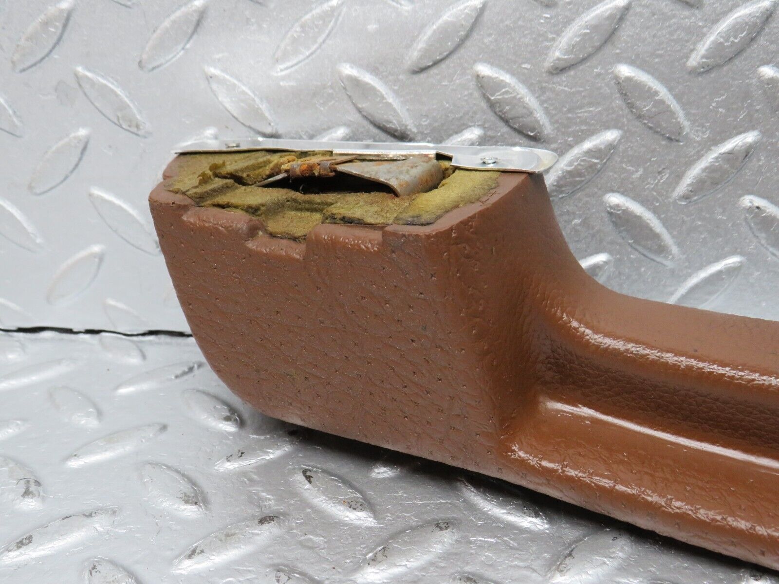 39872 Mercedes-Benz R107 350SL Interior Door Handle Brown Right Side