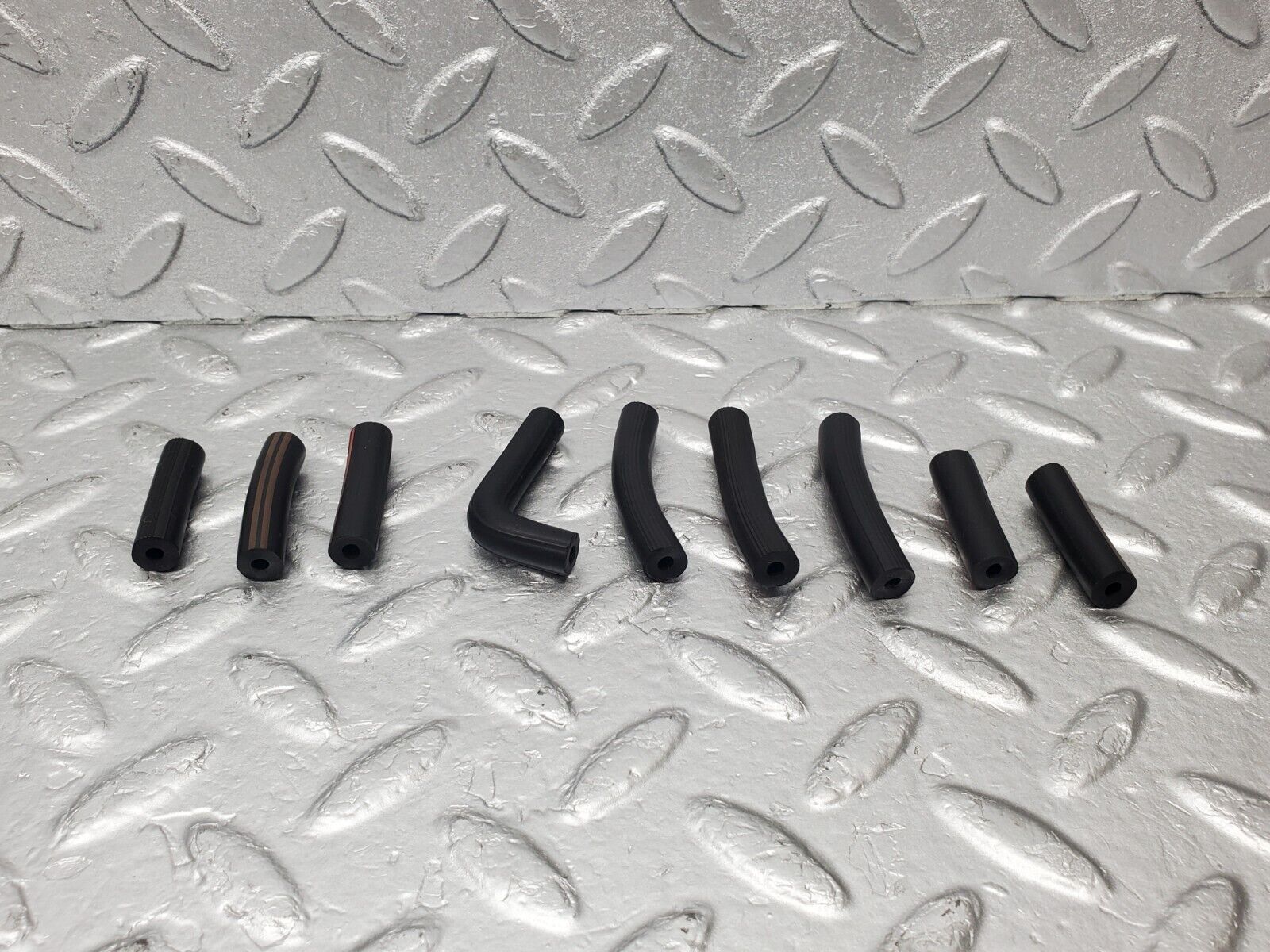 46058 Mercedes-Benz W126 420SE Vacuum Pipe Hose Set