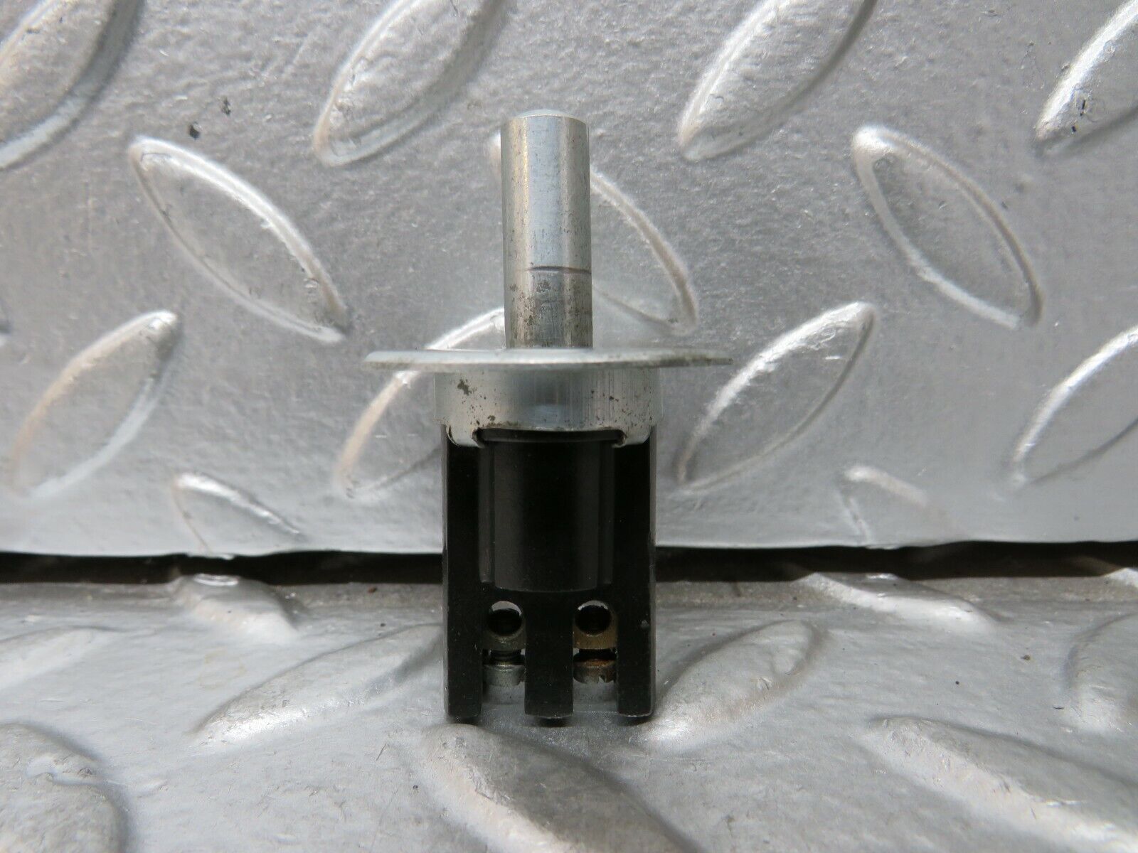 23655 Mercedes-Benz W114 280E Door Contact Switch