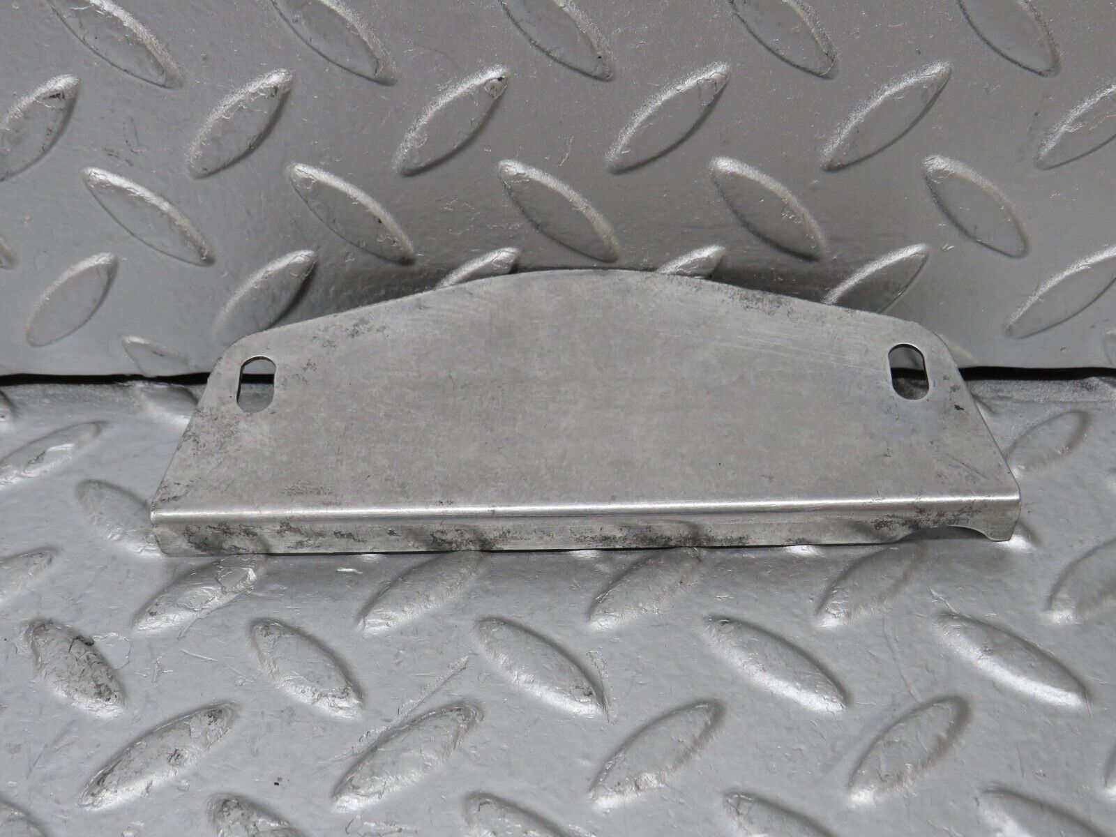 35493 Mercedes-Benz R107 280SL Gearbox Flange Cover