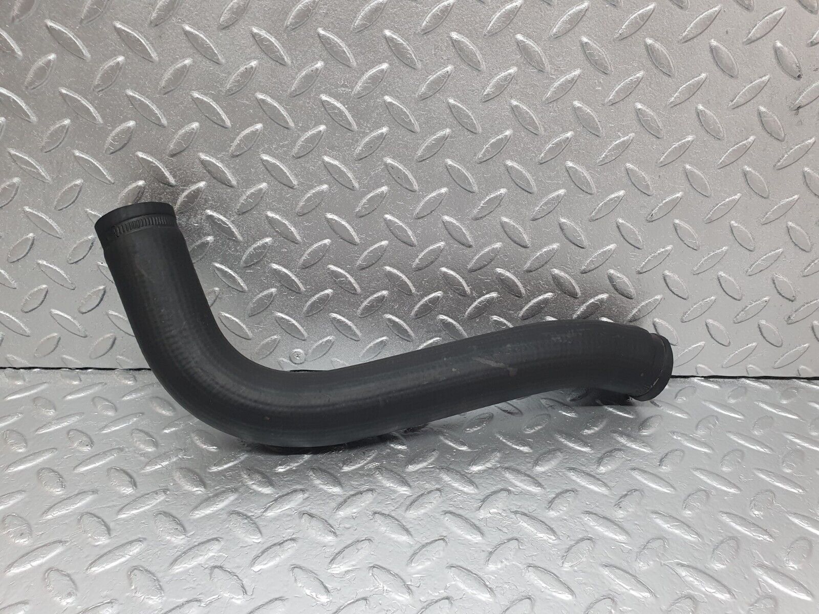 43684 Mercedes-Benz C126 380SEC Coupe Radiator Hose Pipe 1265012582