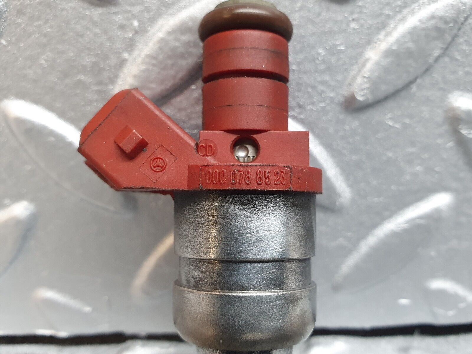 42059 Mercedes-Benz W202 C200 Fuel Injector Siemens 0000788523