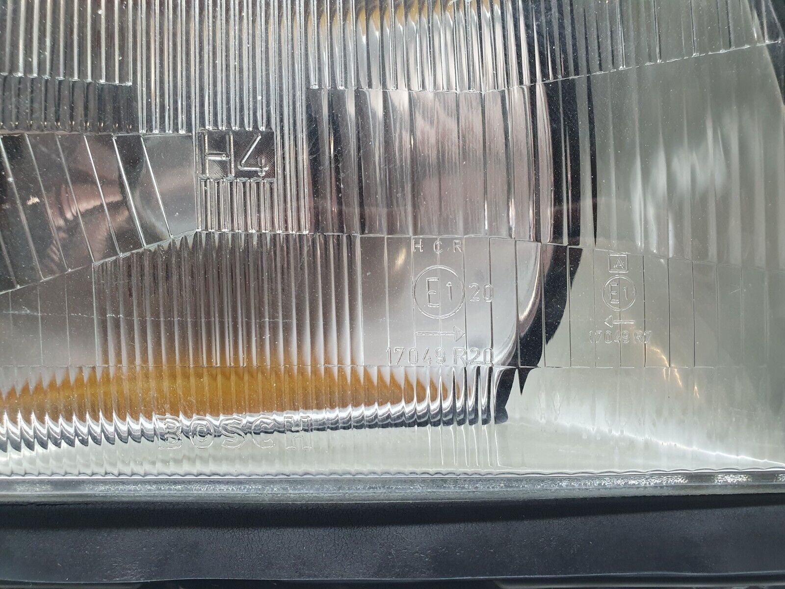 43619 Mercedes-Benz C126 380SEC Coupe Headlight Right Bosch 1268203661 0301065722 1305620484