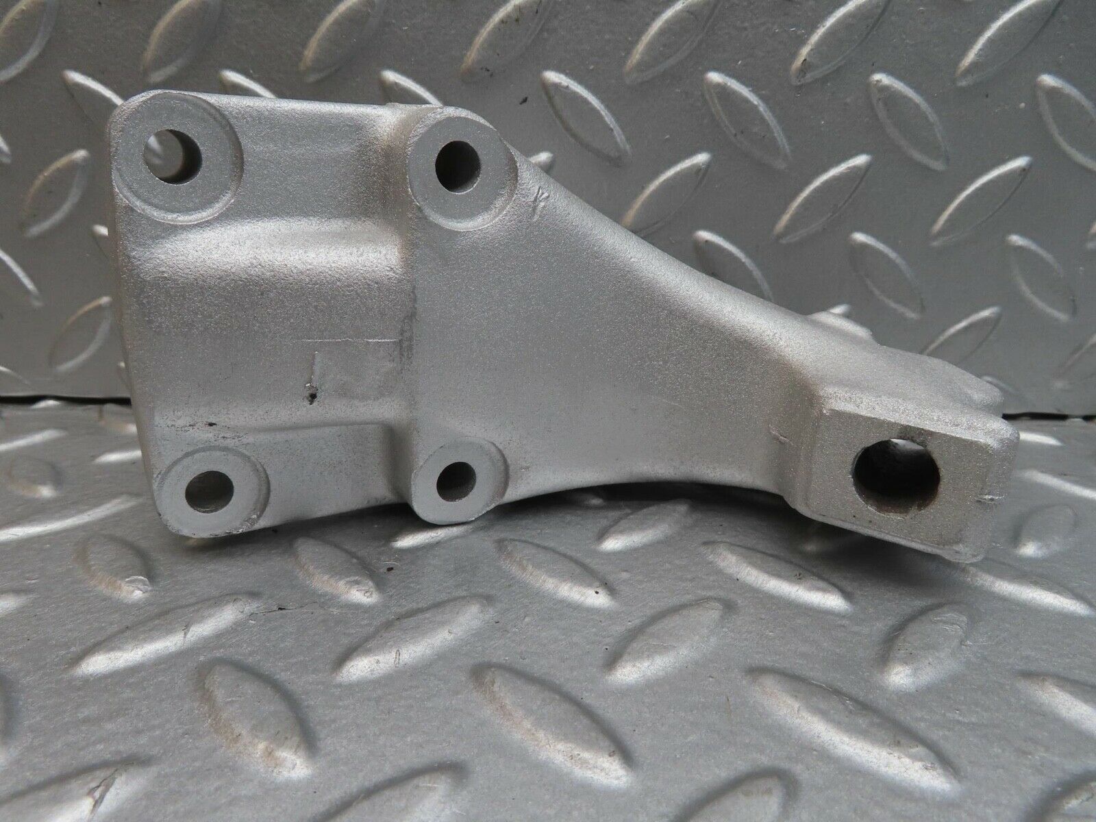 13706 Mercedes-Benz R107 450SL Engine Mount Bracket Right Side 1162234504