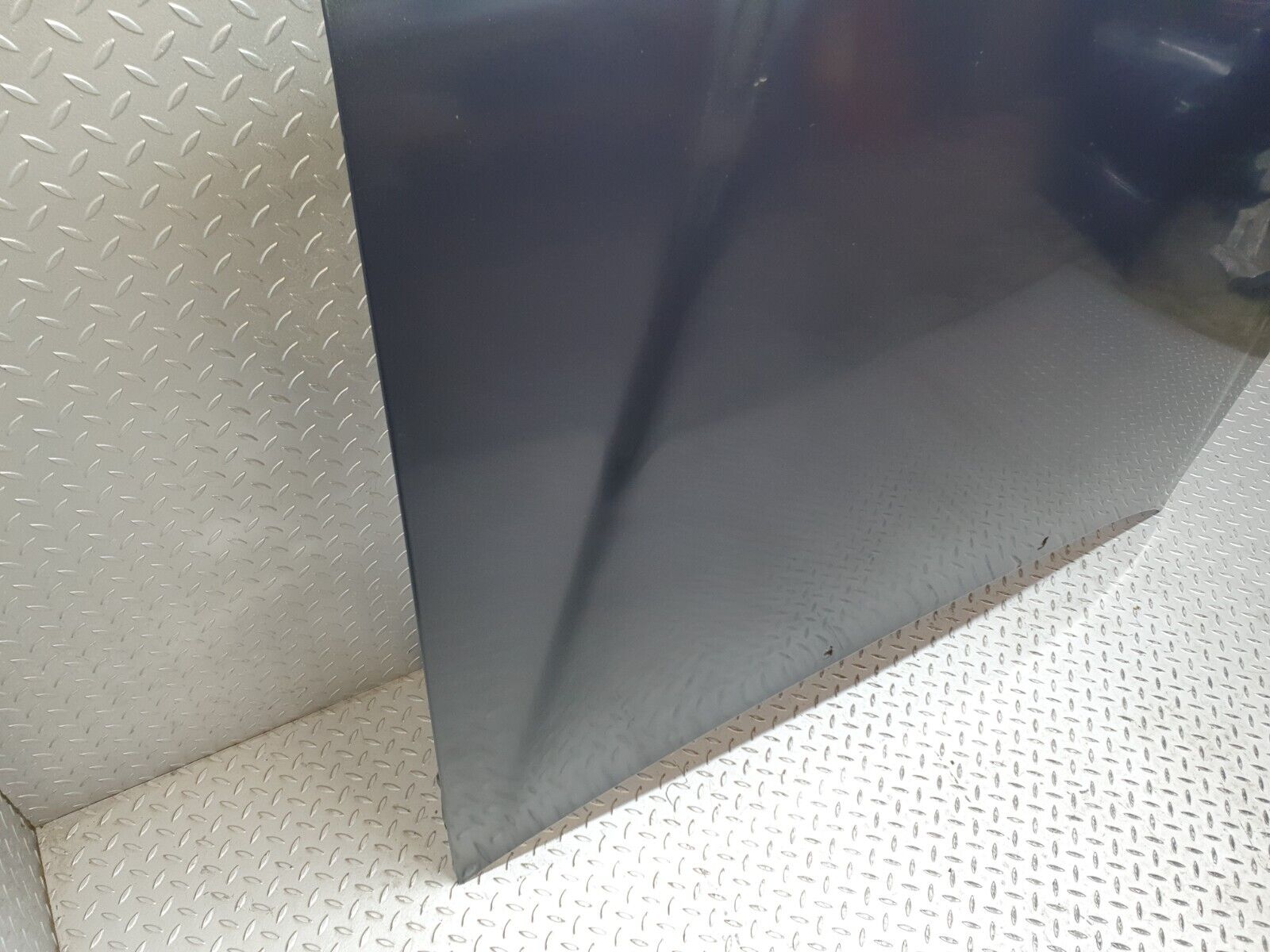 41830 Mercedes-Benz W202 C200 Bonnet