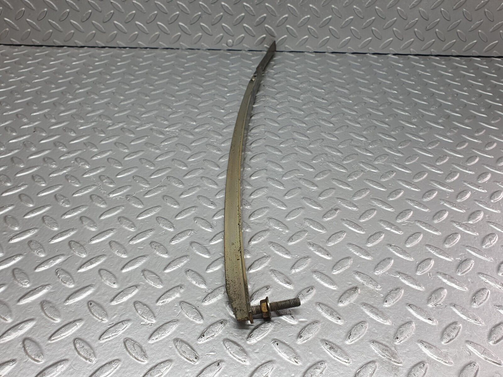 43711 Mercedes-Benz C126 380SEC Coupe Left Door Window Channel