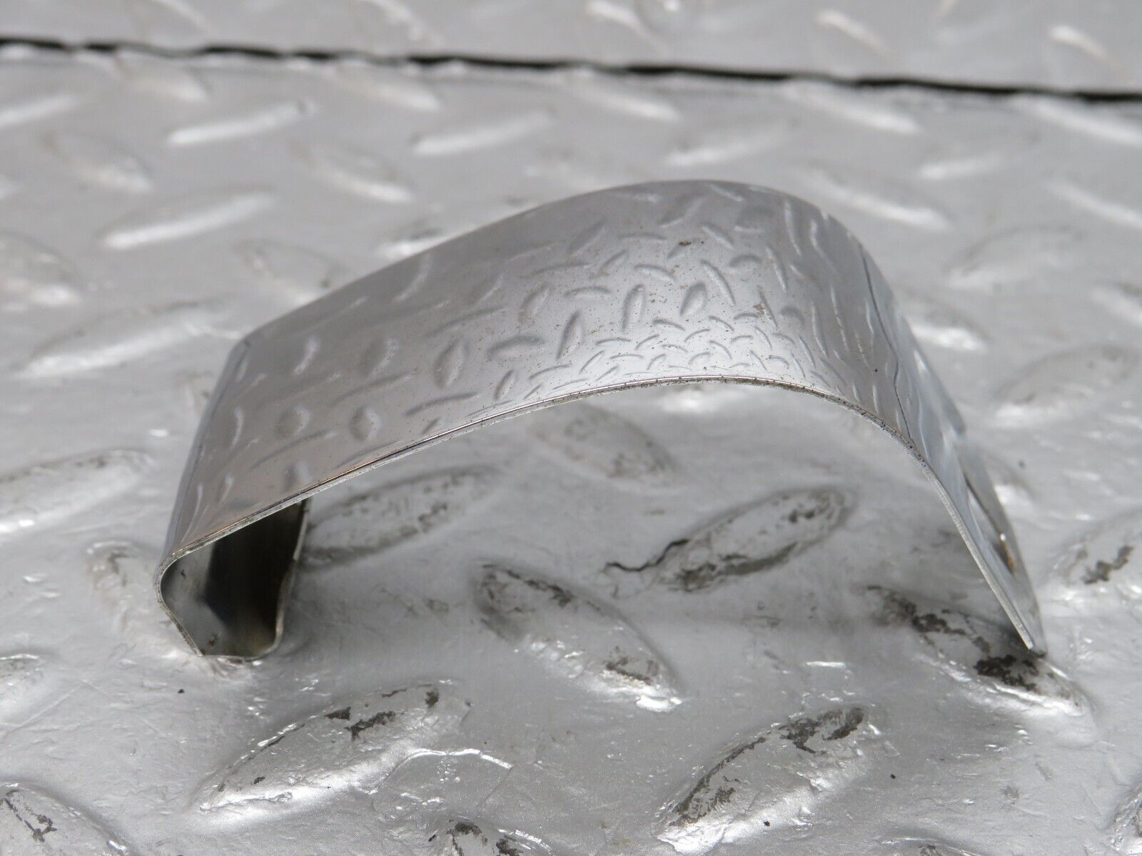 40097 Mercedes-Benz R107 350SL Front Bumper Cover Chrome