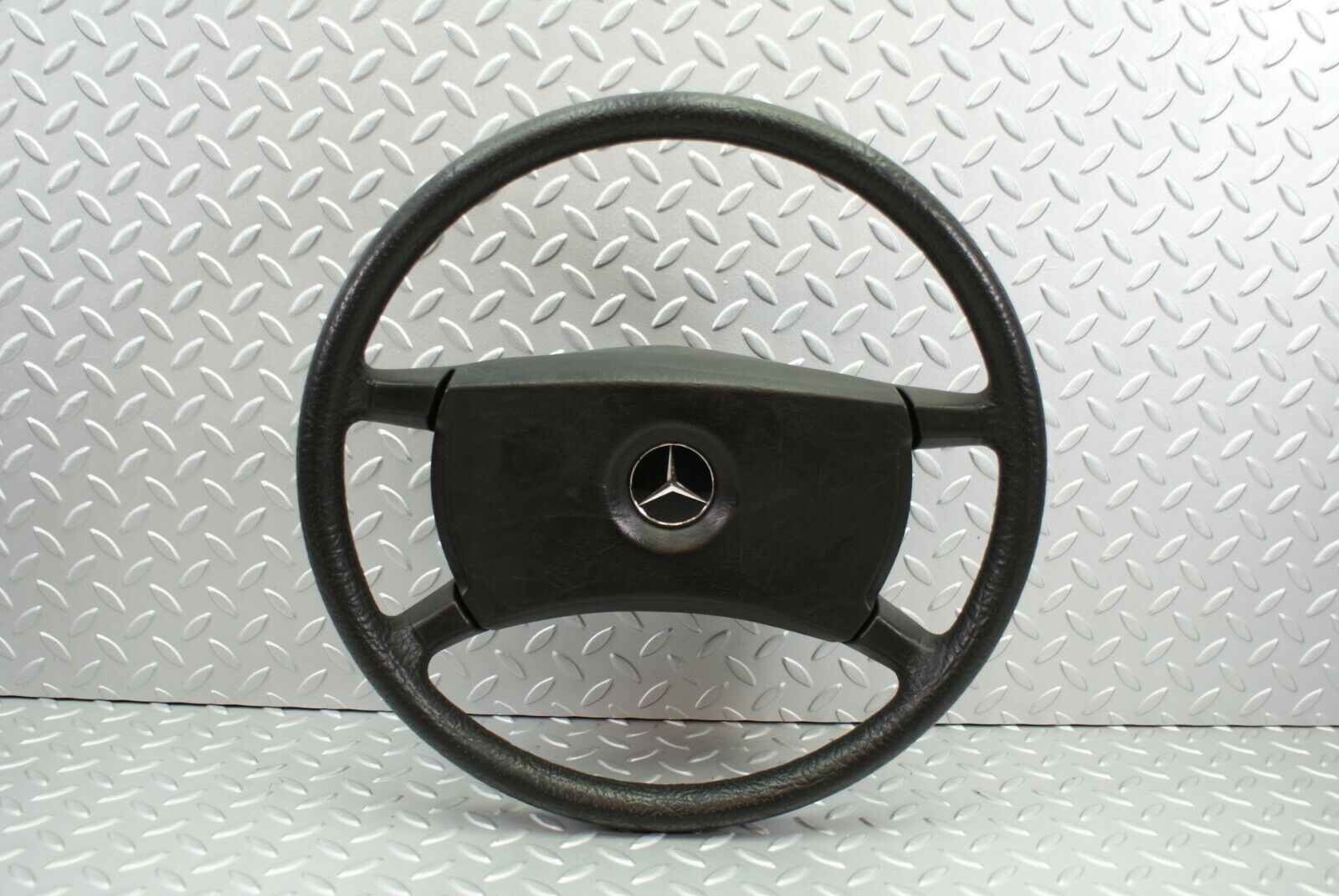 2873 Mercedes-Benz C123 280CE Coupe Steering Wheel 1264640017