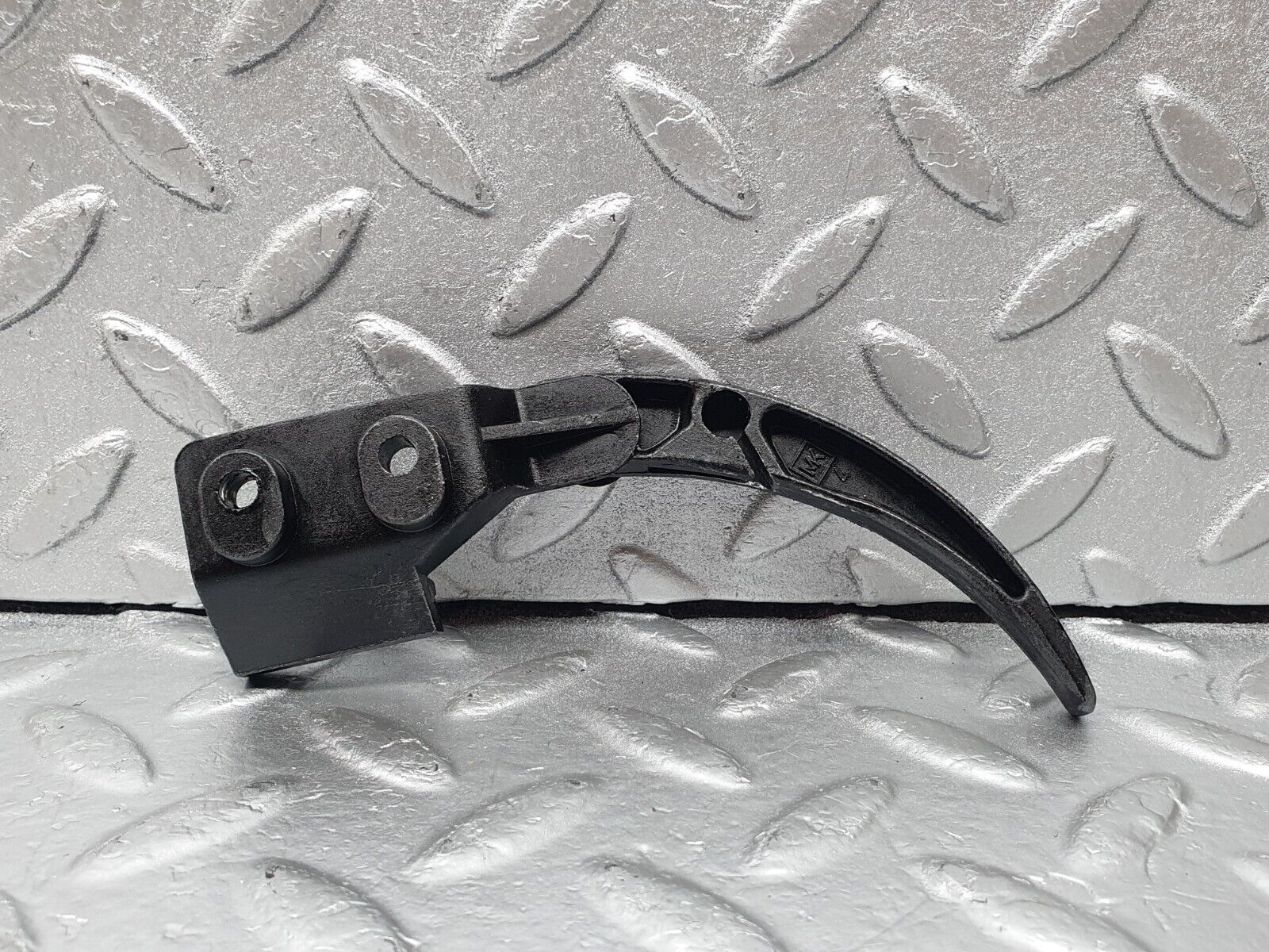 44065 Mercedes-Benz C123 230CE Coupe Hood Opener Bonnet Opener Release