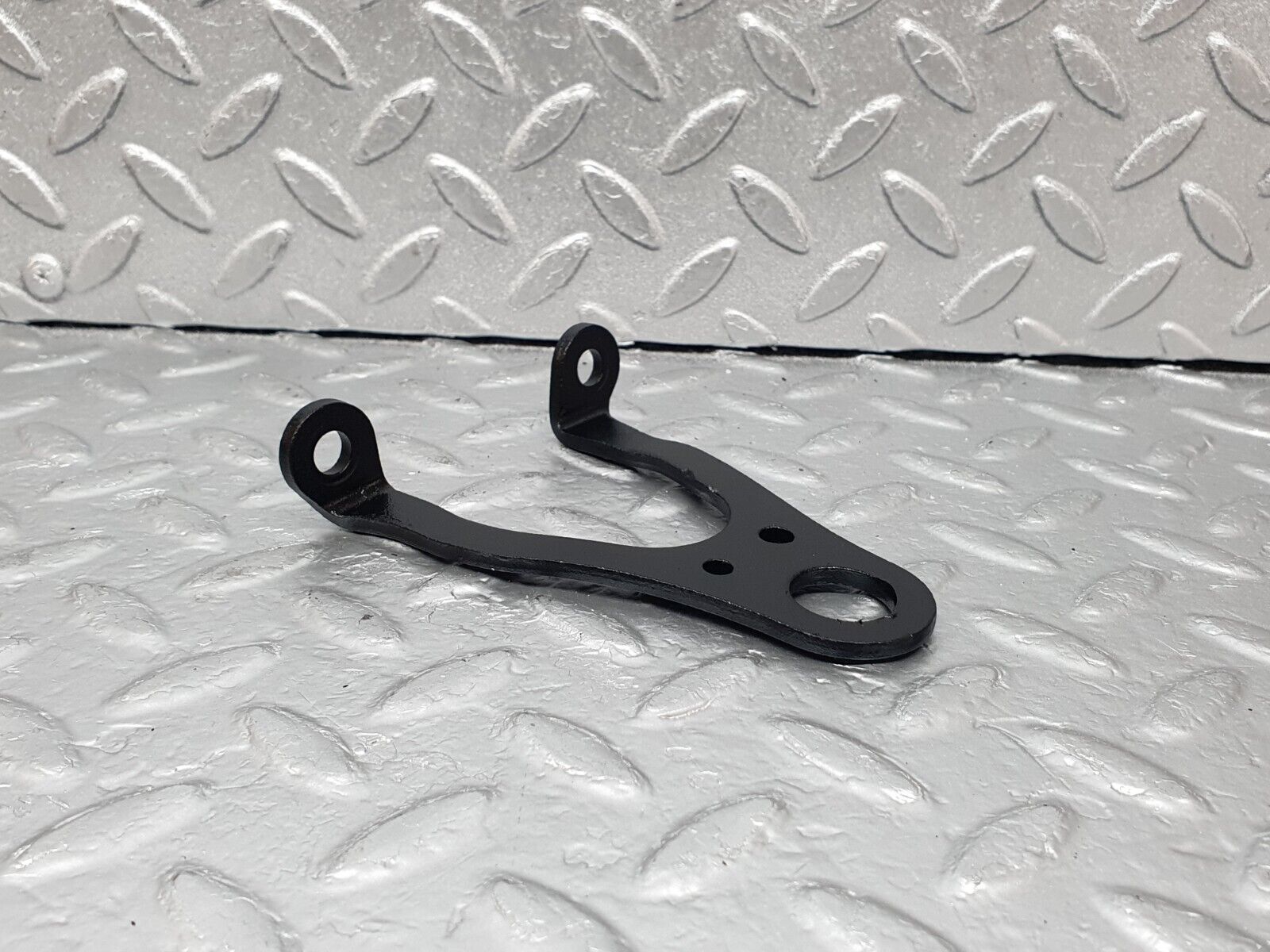 43575 Mercedes-Benz C126 380SEC Coupe Engine Lifting Eyes Hooks