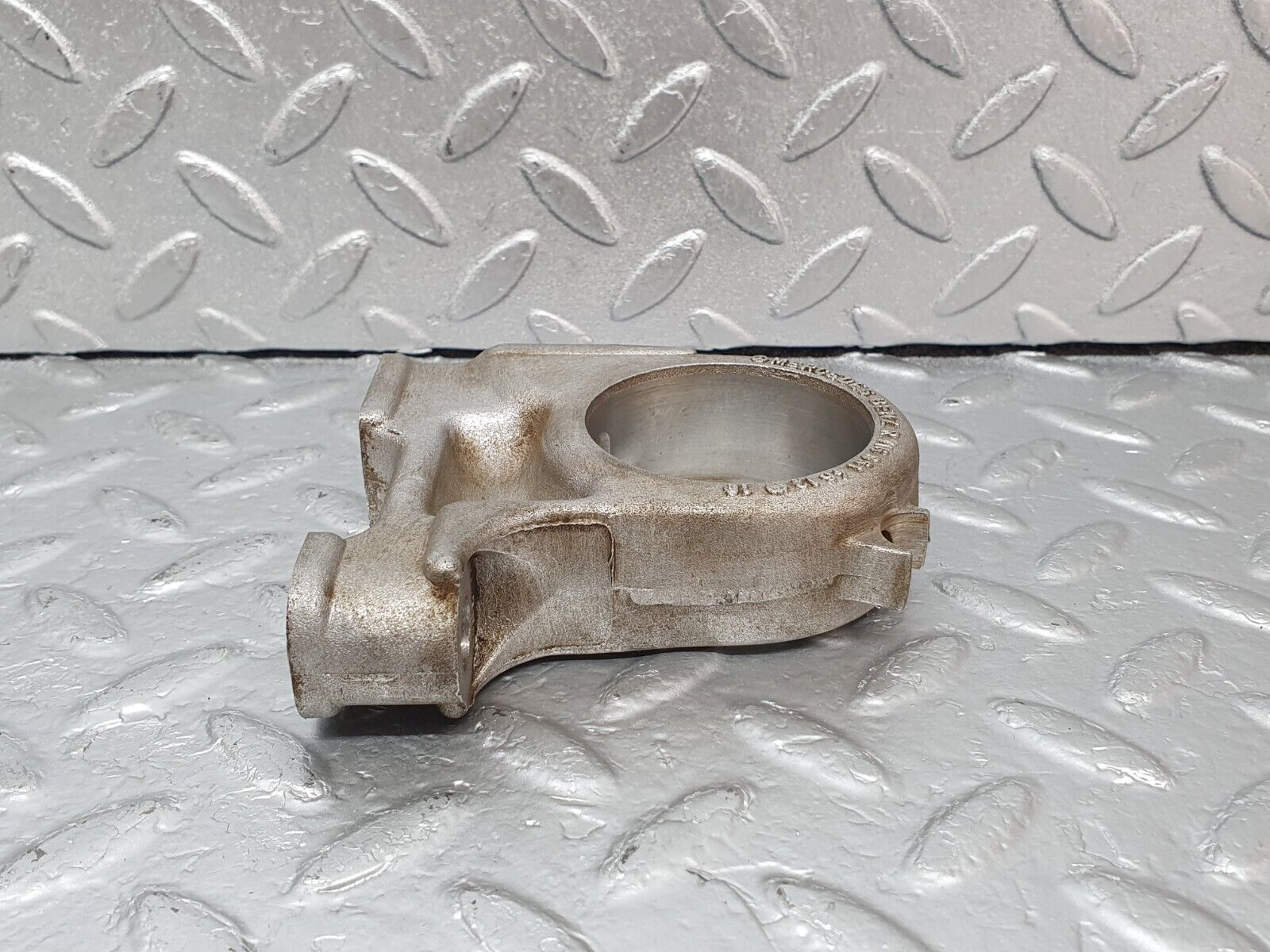 43801 Mercedes-Benz C126 380SEC Coupe Camshaft Tower Bearing 1160514612