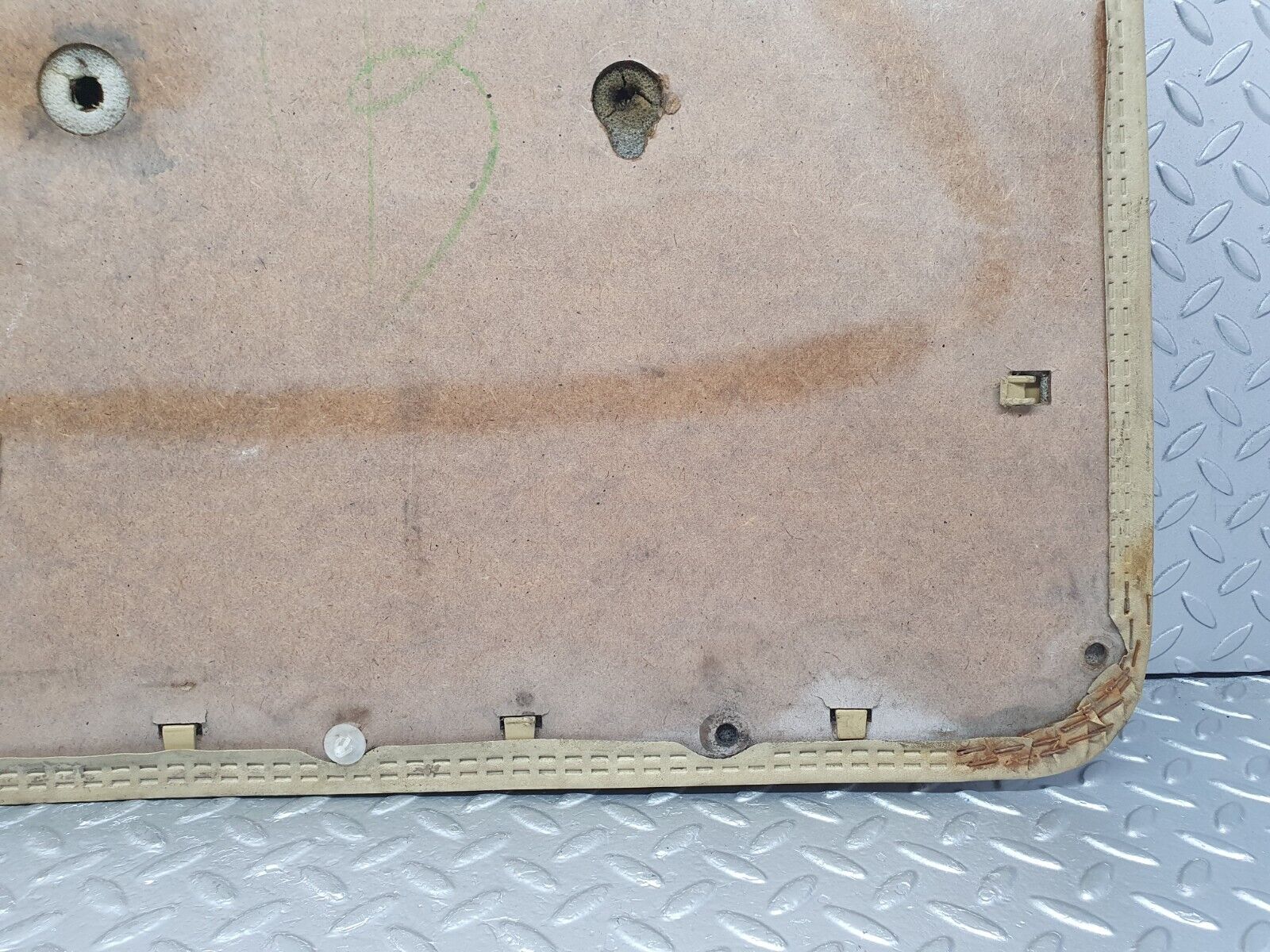 44049 Mercedes-Benz C123 230CE Coupe Right Door Card Beige
