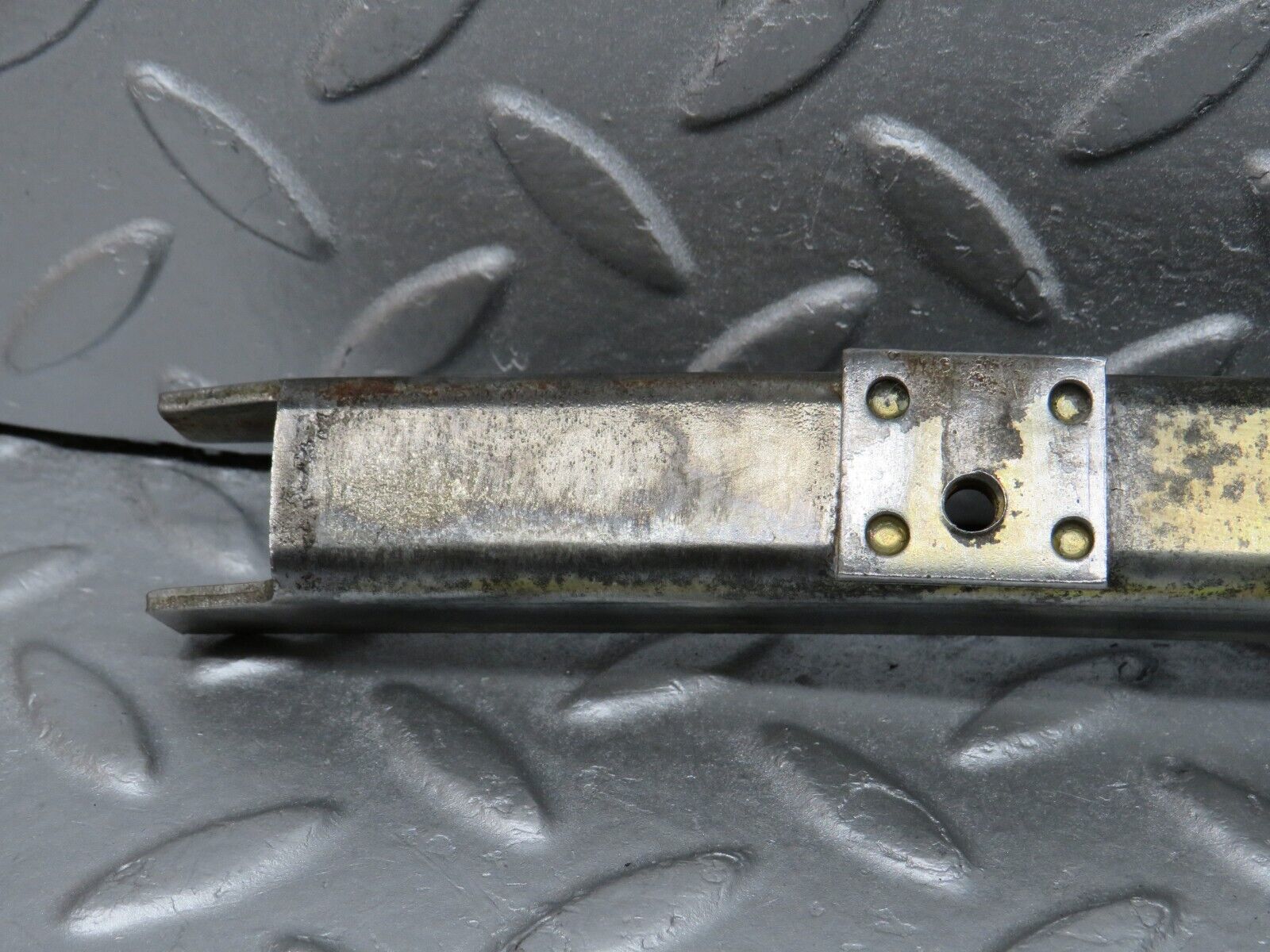 39169 Mercedes-Benz R107 500SL Left Door Window Channel