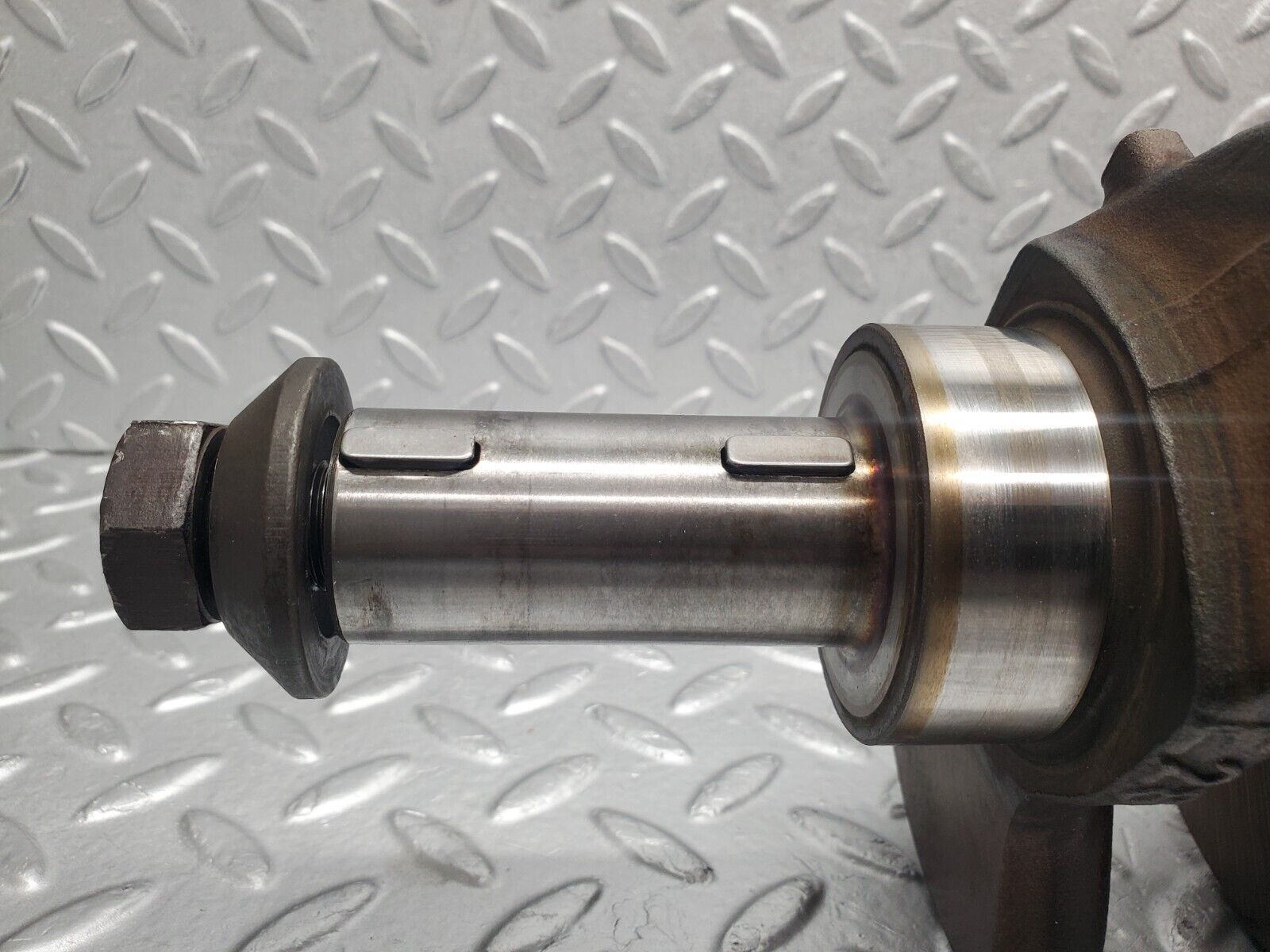 46238 Mercedes-Benz W124 280E Crankshaft