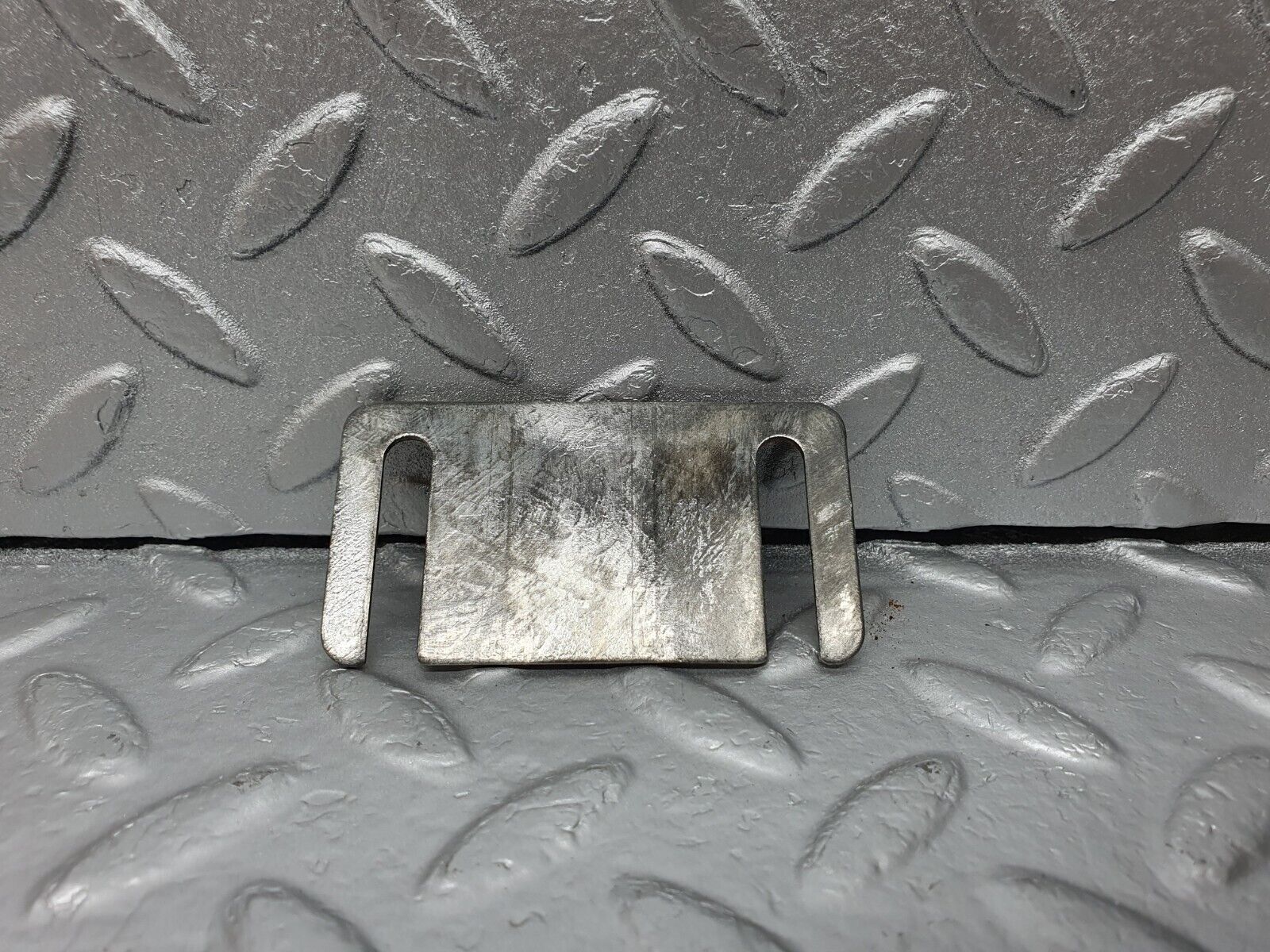 43115 Mercedes-Benz W108 280SE Door Lock Latch Left