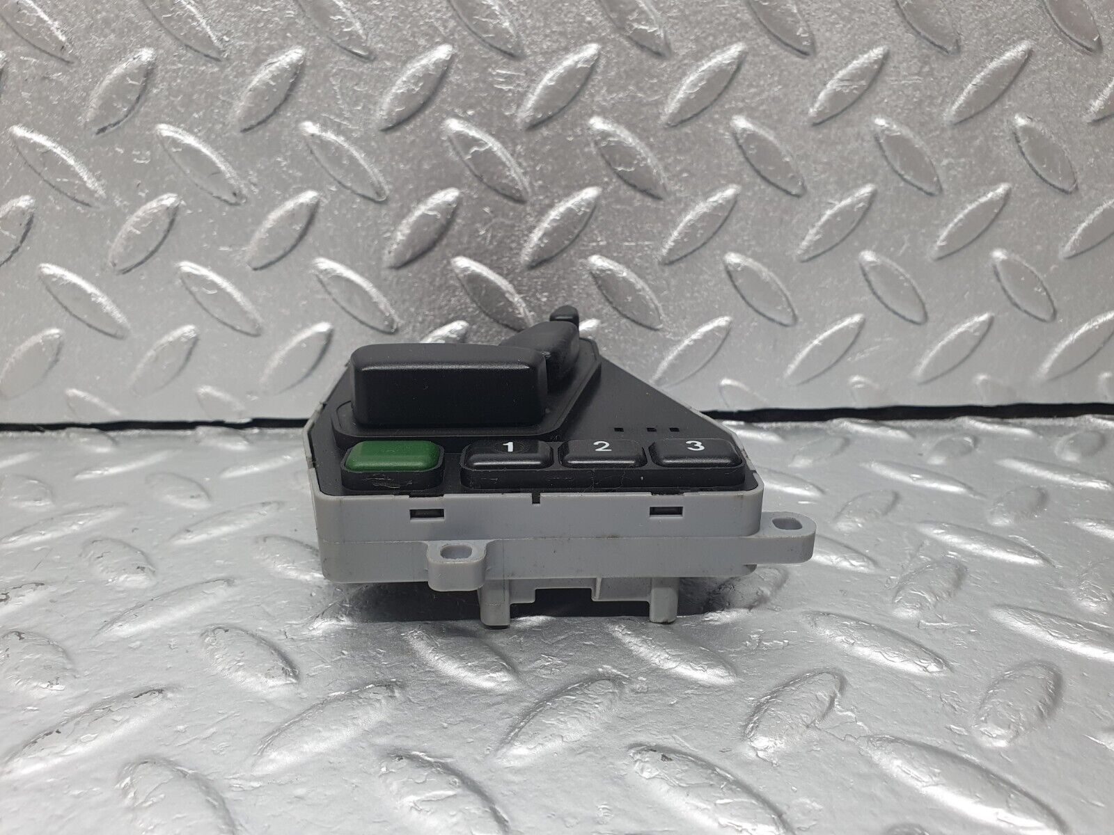 42474 Mercedes-Benz R129 320SL Coupe Front Right Seat Adjust Switch 1298202210