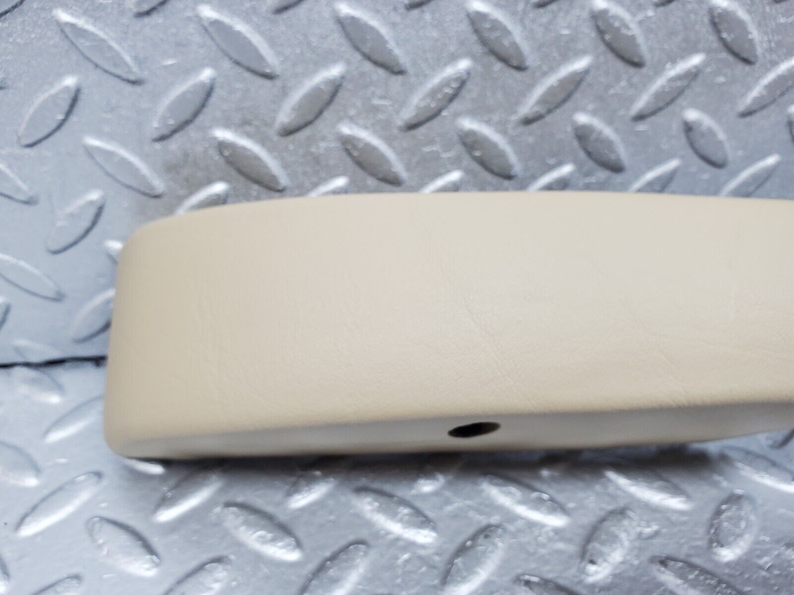 45616 Mercedes-Benz W126 420SE Front Left Interior Door Handle Beige 1269700901