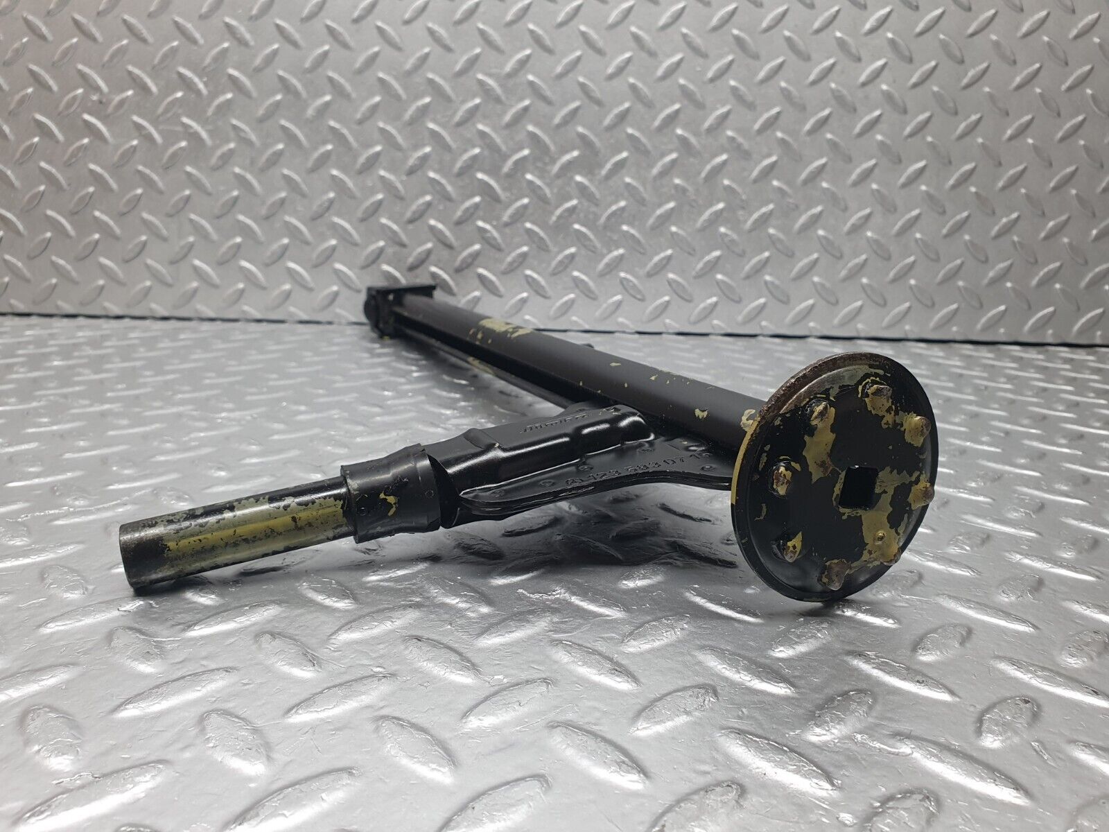 43924 Mercedes-Benz C123 230CE Coupe Car Jack 1235830715