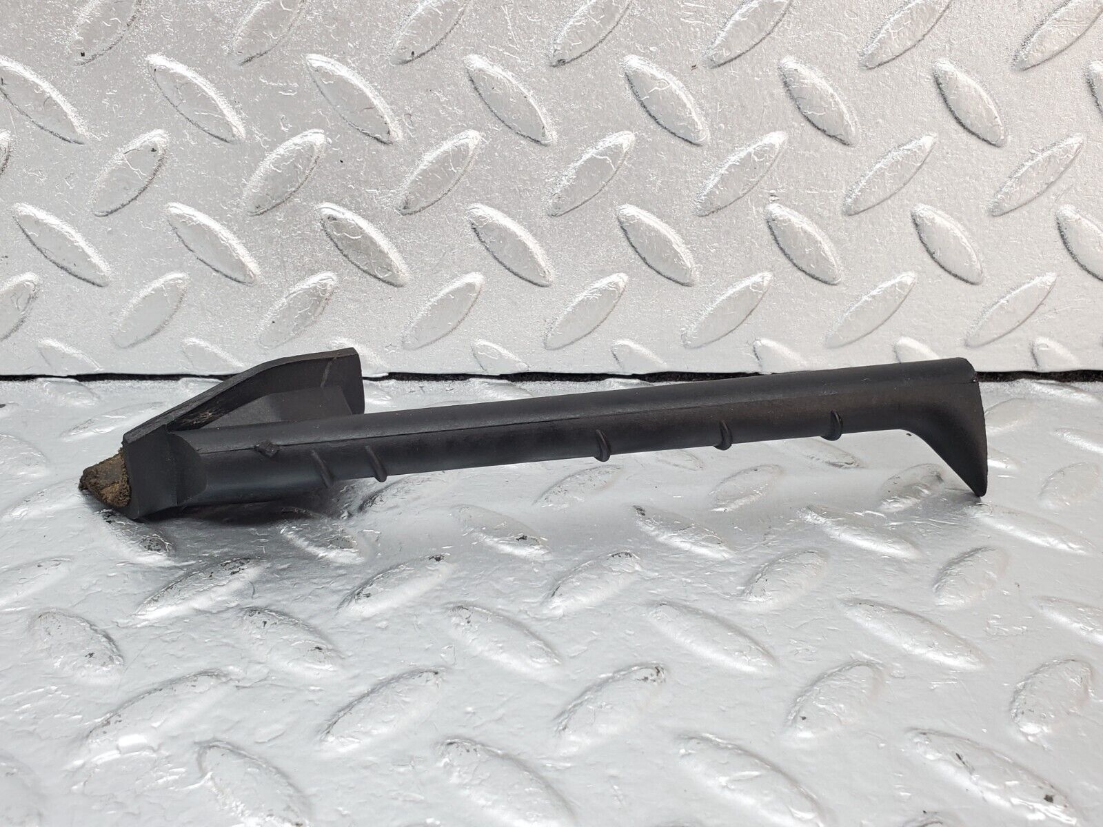 44352 Mercedes-Benz W123 280E Wiper Mechanism Tray Water Drain