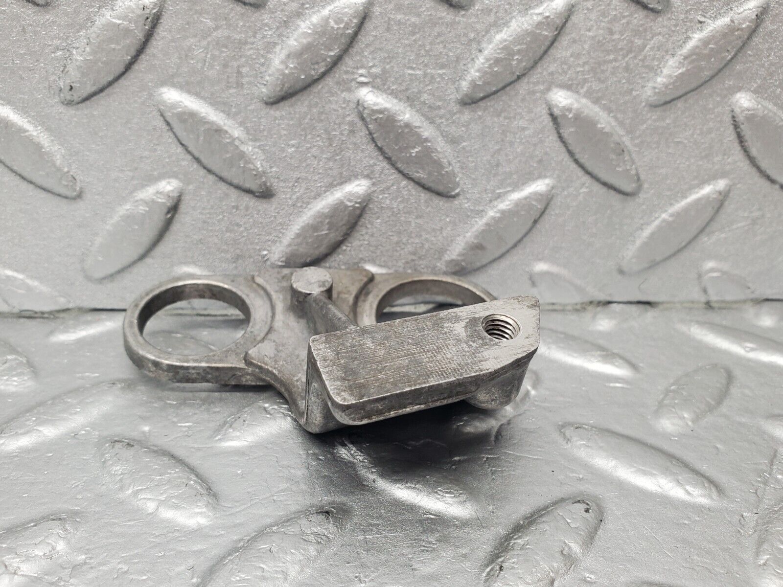 46114 Mercedes-Benz W114 280E Crankshaft Sensor Holder Bracket 1101530240