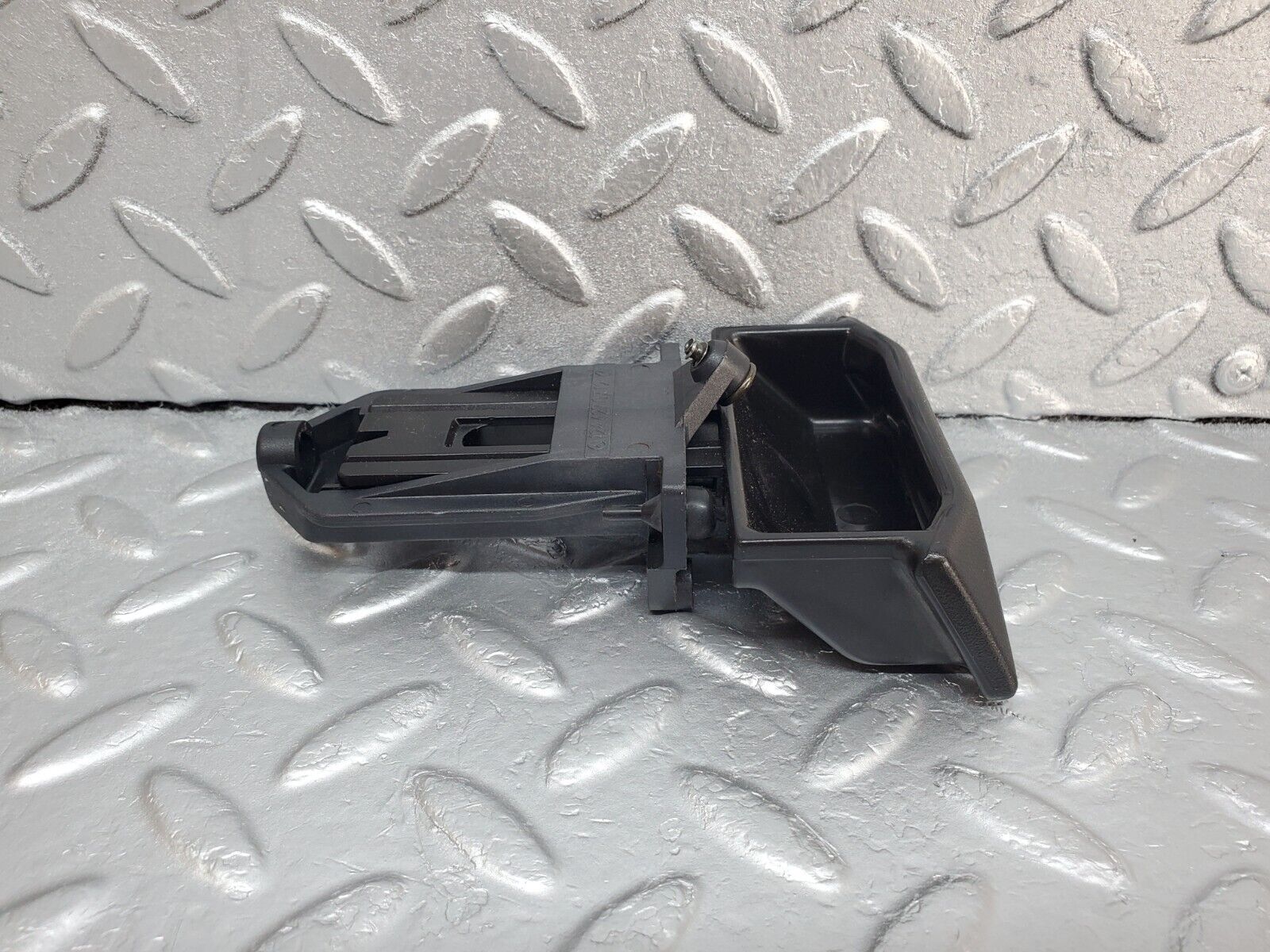 44670 Mercedes-Benz W124 220E Parking Brake Release Handle 1244270320 1244270712