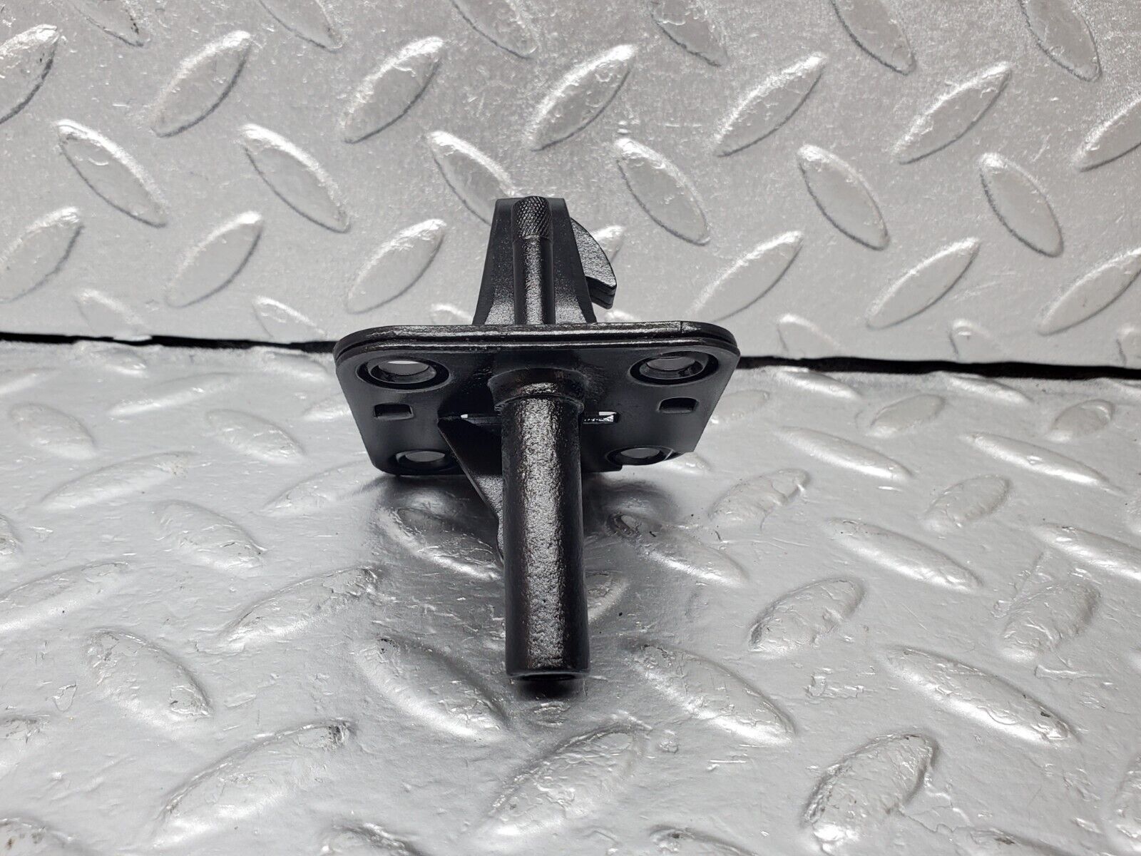 44496 Mercedes-Benz W123 280E Bonnet Lock Latch