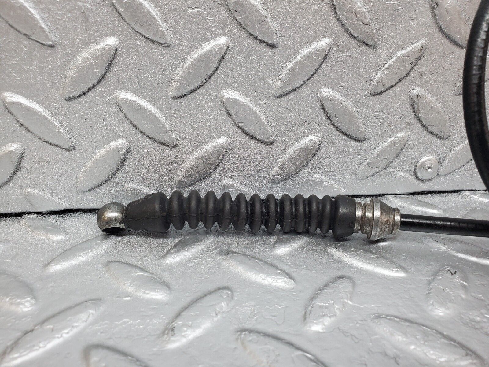 45455 Mercedes-Benz 280E M110.988 Automatic Gearbox Cable