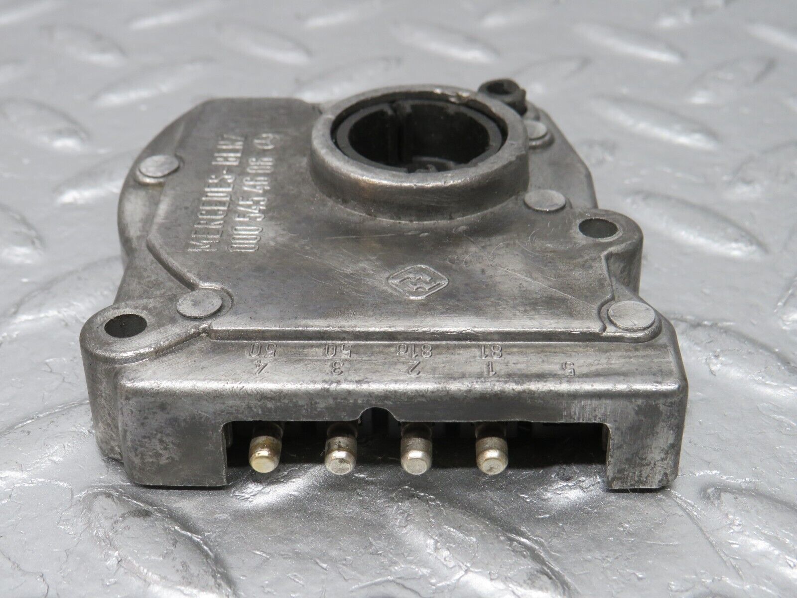 33130 Mercedes-Benz C107 R107 Reverse Light Switch 0005454606