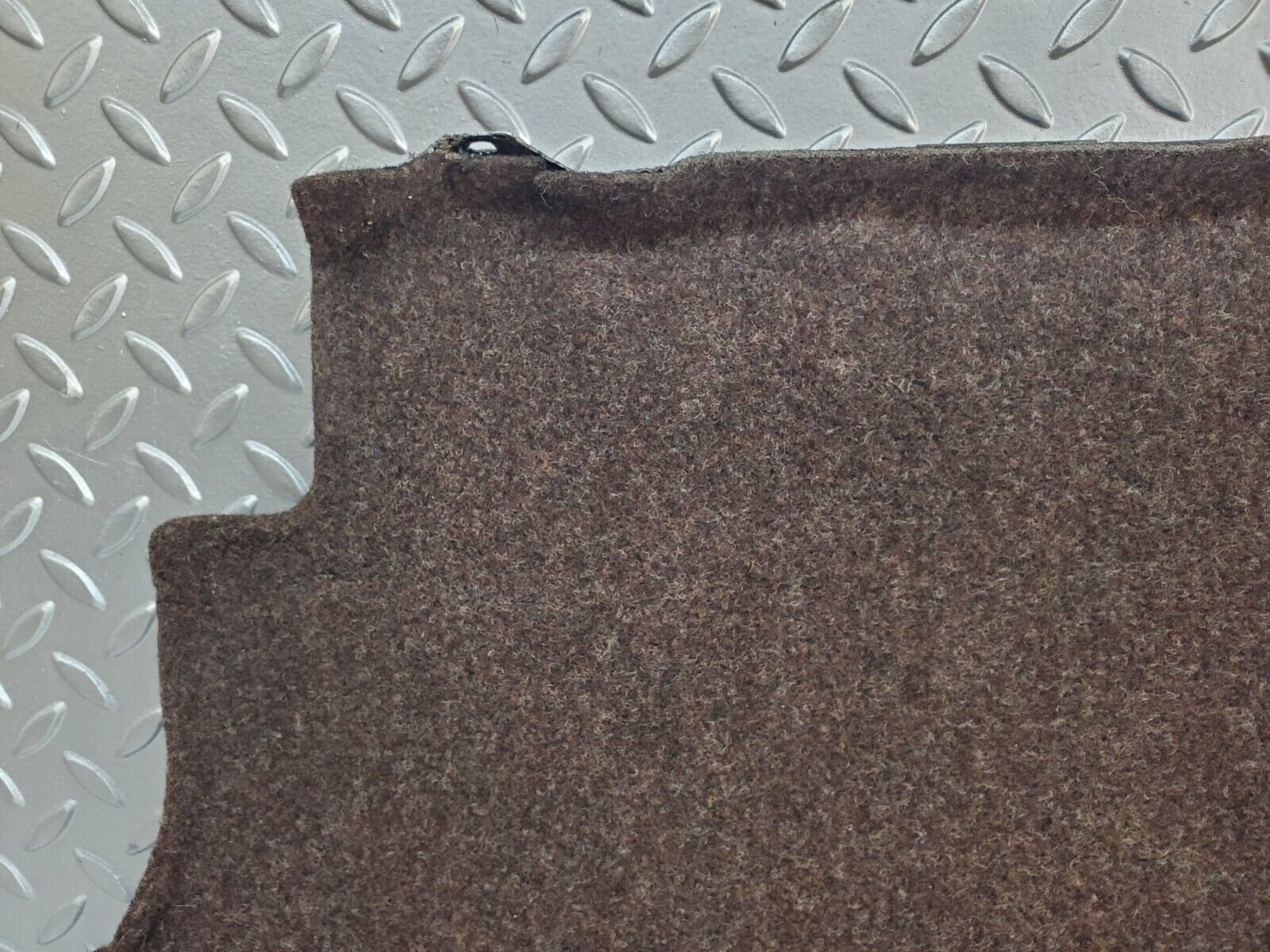 45699 Mercedes-Benz W126 420SE Fuel Tank Cover Plate