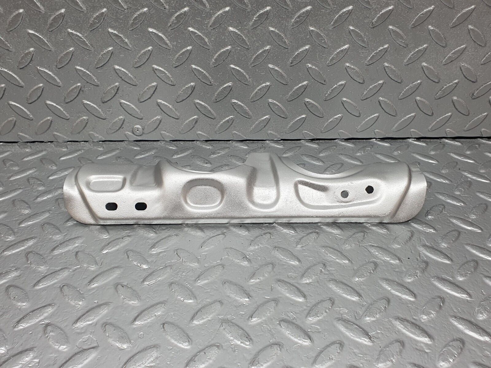 43598 Mercedes-Benz C126 380SEC Coupe Exhaust Manifold Heat Shield