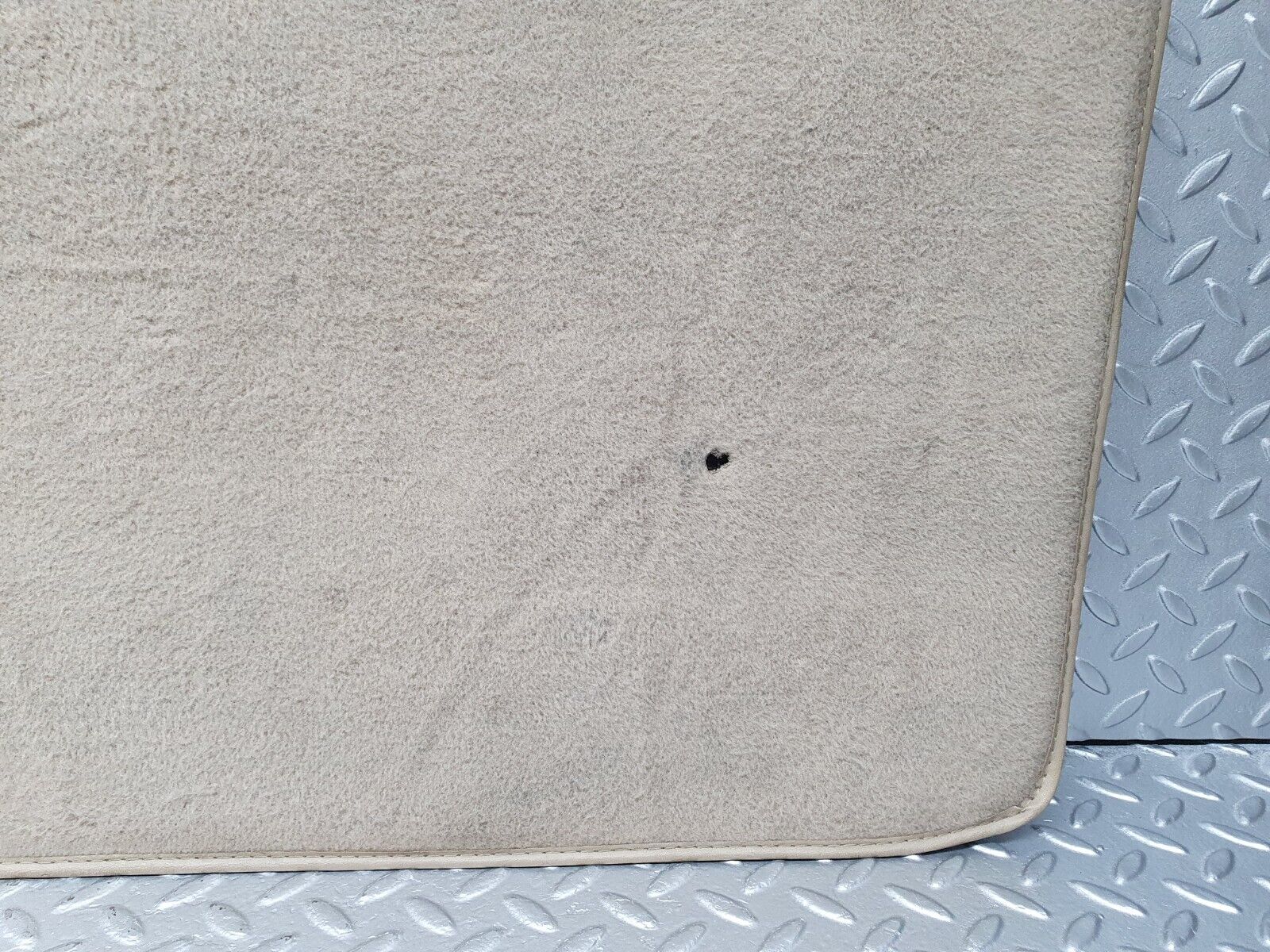 42260 Mercedes-Benz R129 320SL Coupe Trunk Boot Floor Carpet Beige