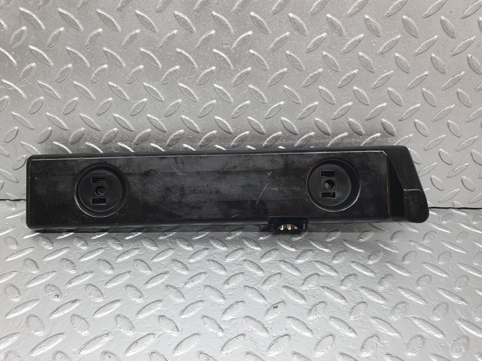 44129 Mercedes-Benz C123 230CE Coupe Tail Light Bulb Holder Left Side 22064L