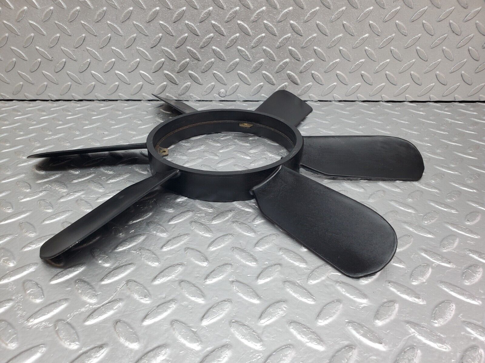 45082 Mercedes-Benz R129 300SL Coupe Engine Cooling Fan 1032000623
