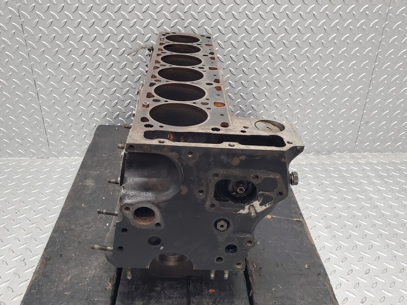 46734 Mercedes-Benz C123 280CE Coupe Engine Block 110.988 1100111101