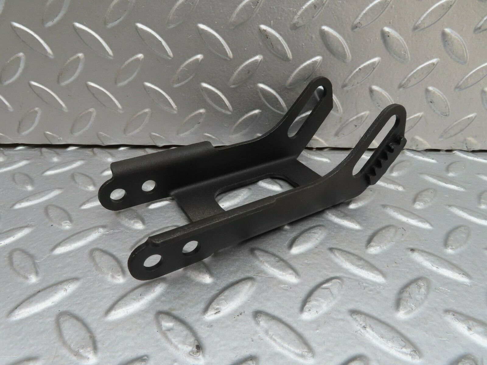 15766 Mercedes-Benz R107 450SL Alternator Generator Bracket