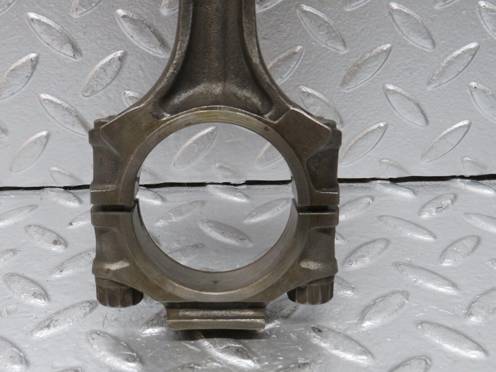 32774 Mercedes-Benz C107 R107 350 V8 Piston With Connecting Rod 92mm 11607