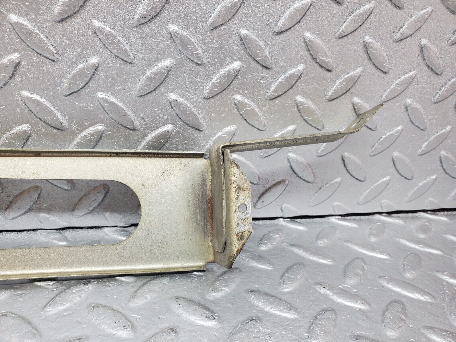 45764 Mercedes-Benz W126 420SE Coolant Expansion Tank Holder Bracket