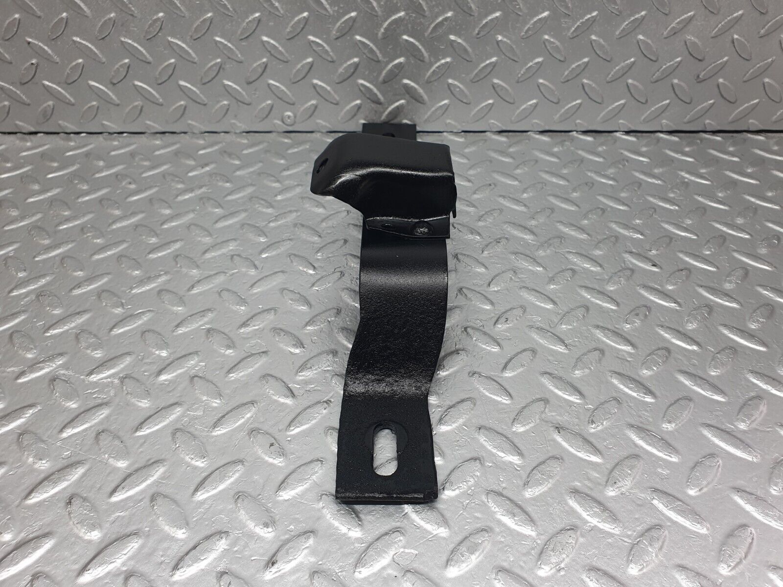 43404 Mercedes-Benz W108 280SE Rear Left Bumper Bracket