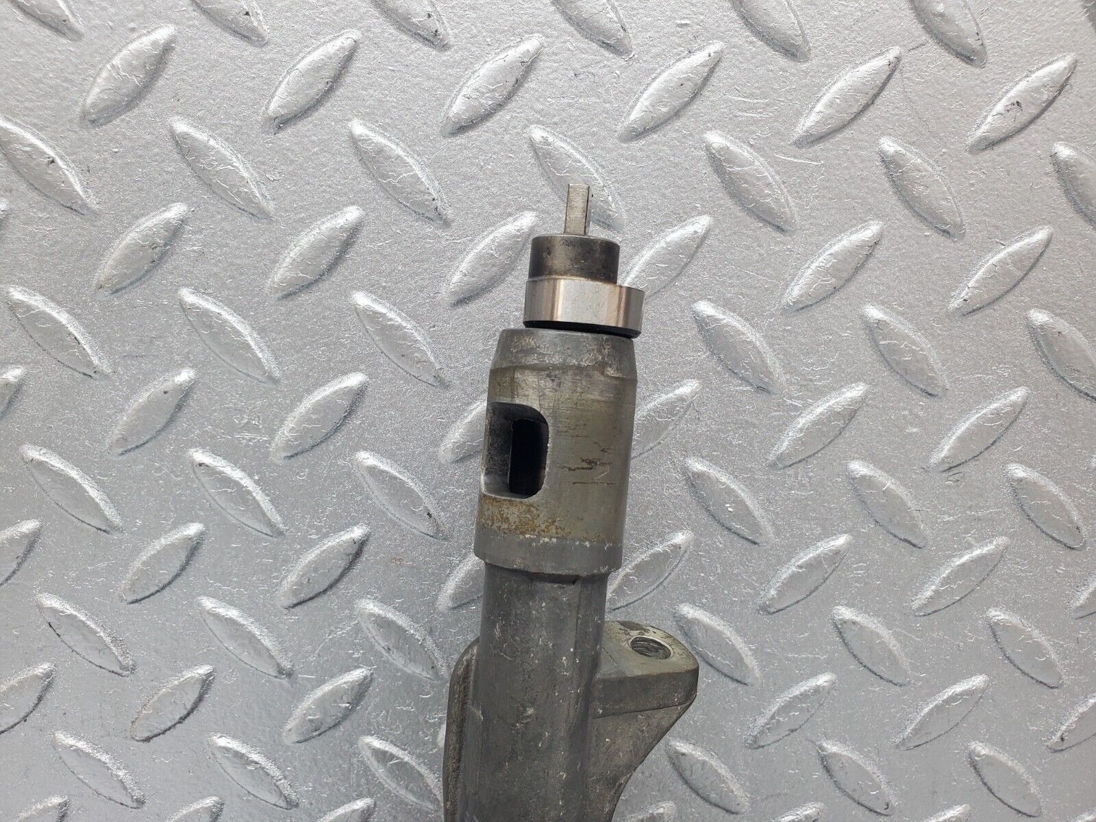 44304 Mercedes-Benz W123 280E Oil Pump